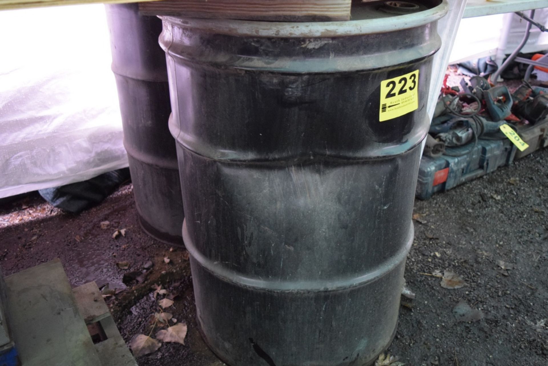 EMPTY 55 GALLON DRUMS