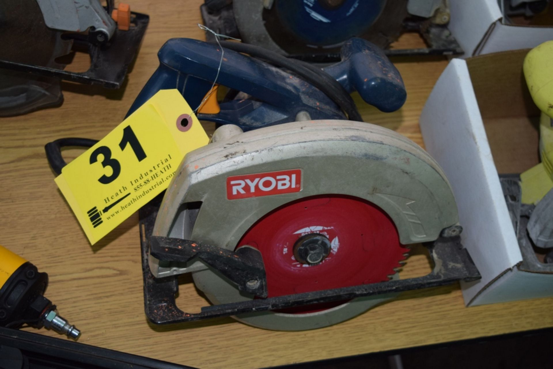 RYOBI 7-1/4" ELECTRIC CIRCULAR SAW