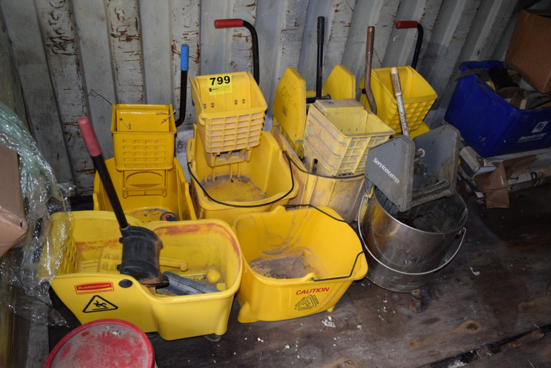 PORTABLE MOP BUCKETS