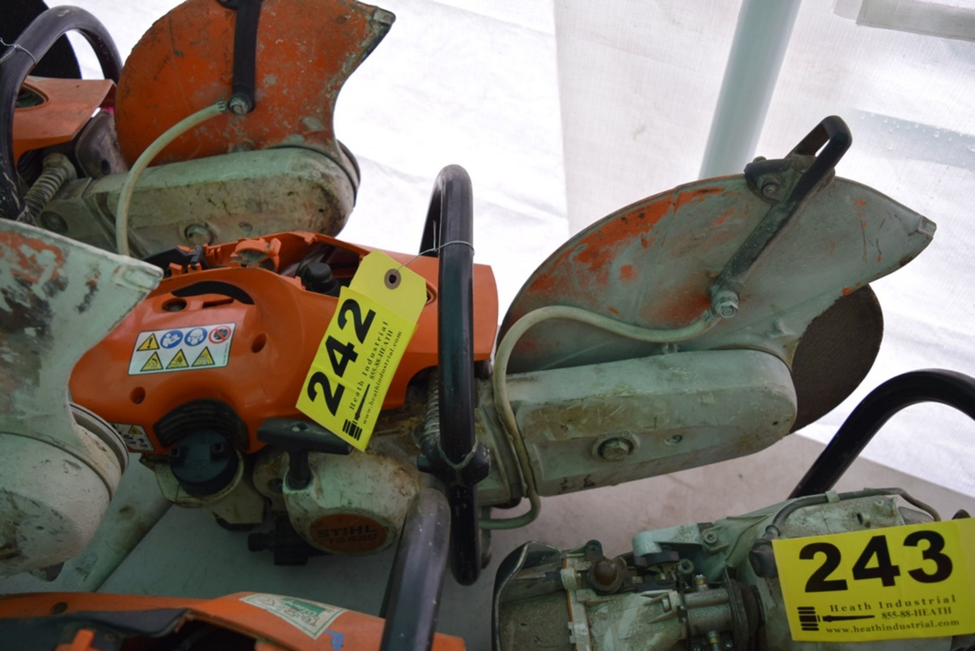 STIHL T420 GAS POWERED ABRASIVE SAW