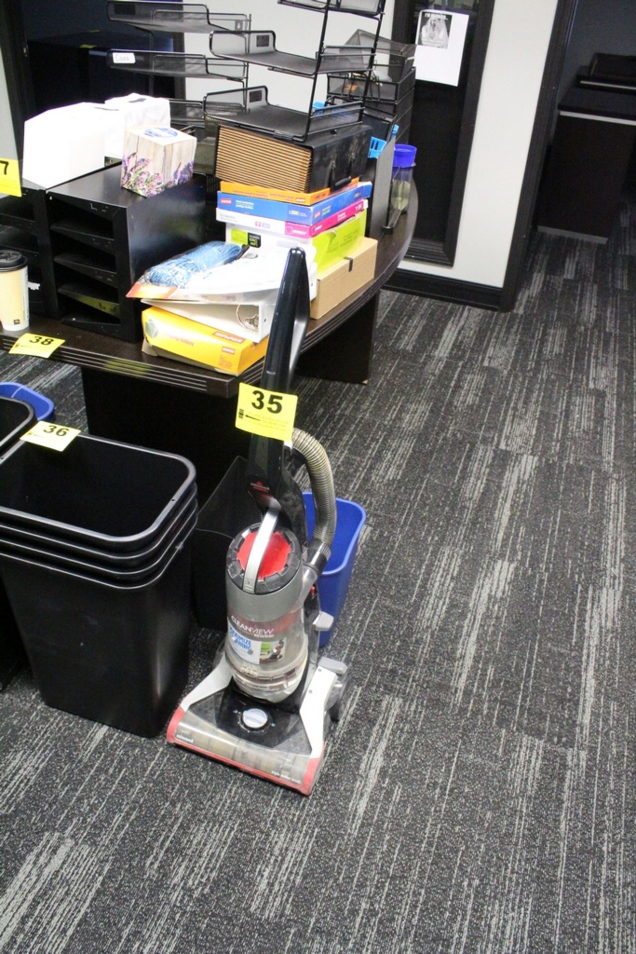 BISSELL CLEANVIEW UPRIGHT VACUUM CLEANER