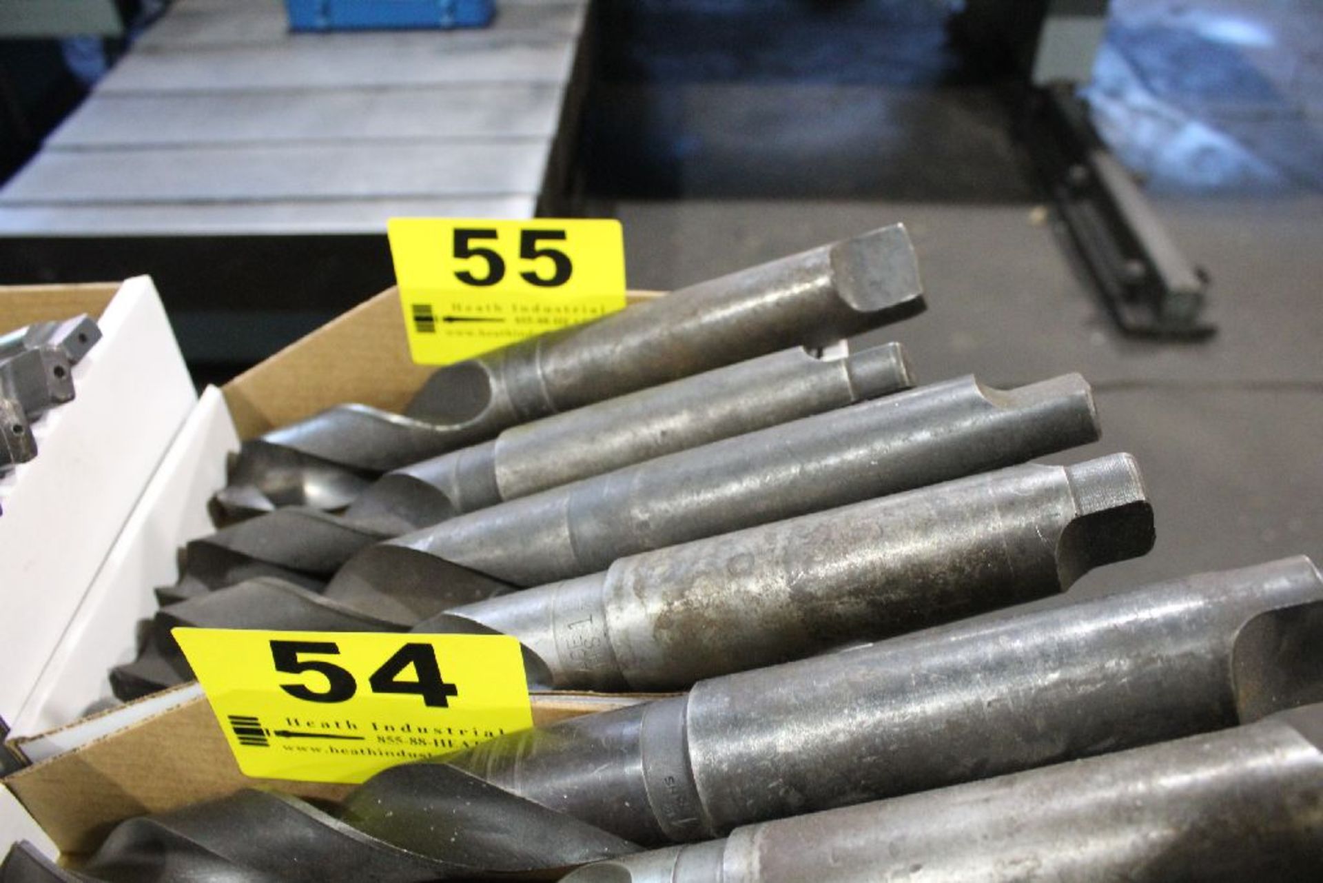 LARGE CAPACITY TAPER SHANK DRILL BITS