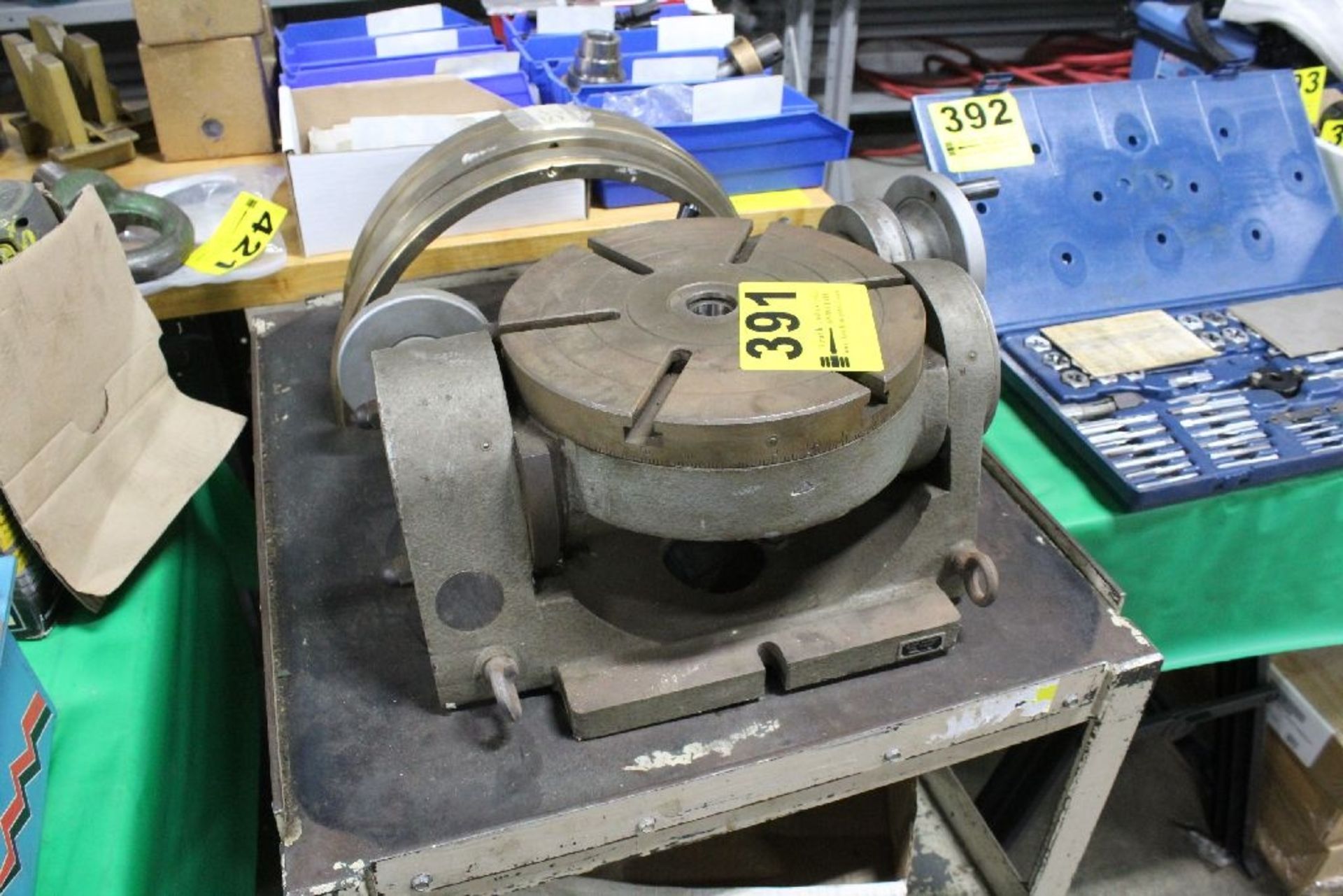 PHASE II 10" TITLTING ROTARY TABLE S/N 0611012