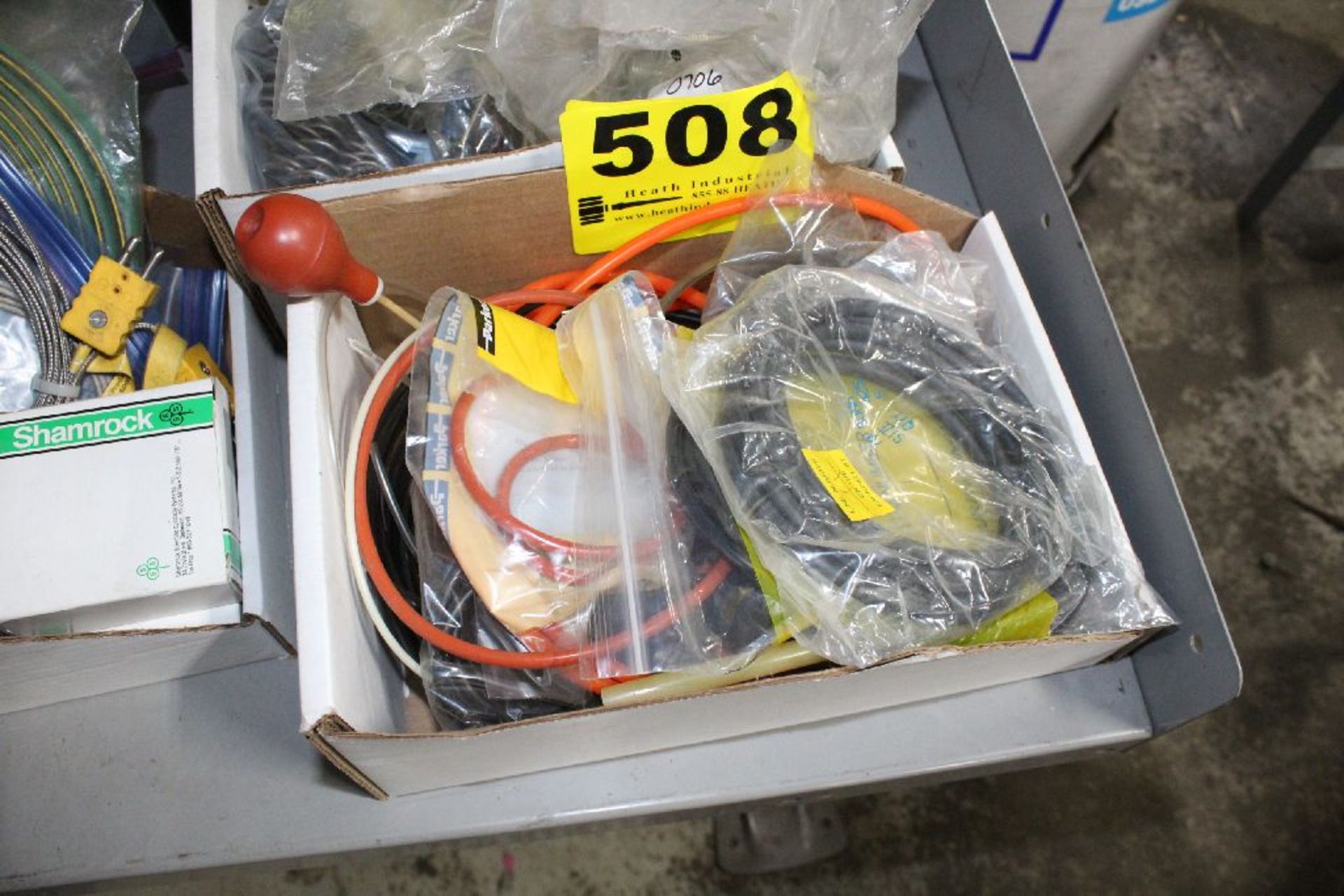 ASSORTED TUBES AND O-RINGS IN BOX