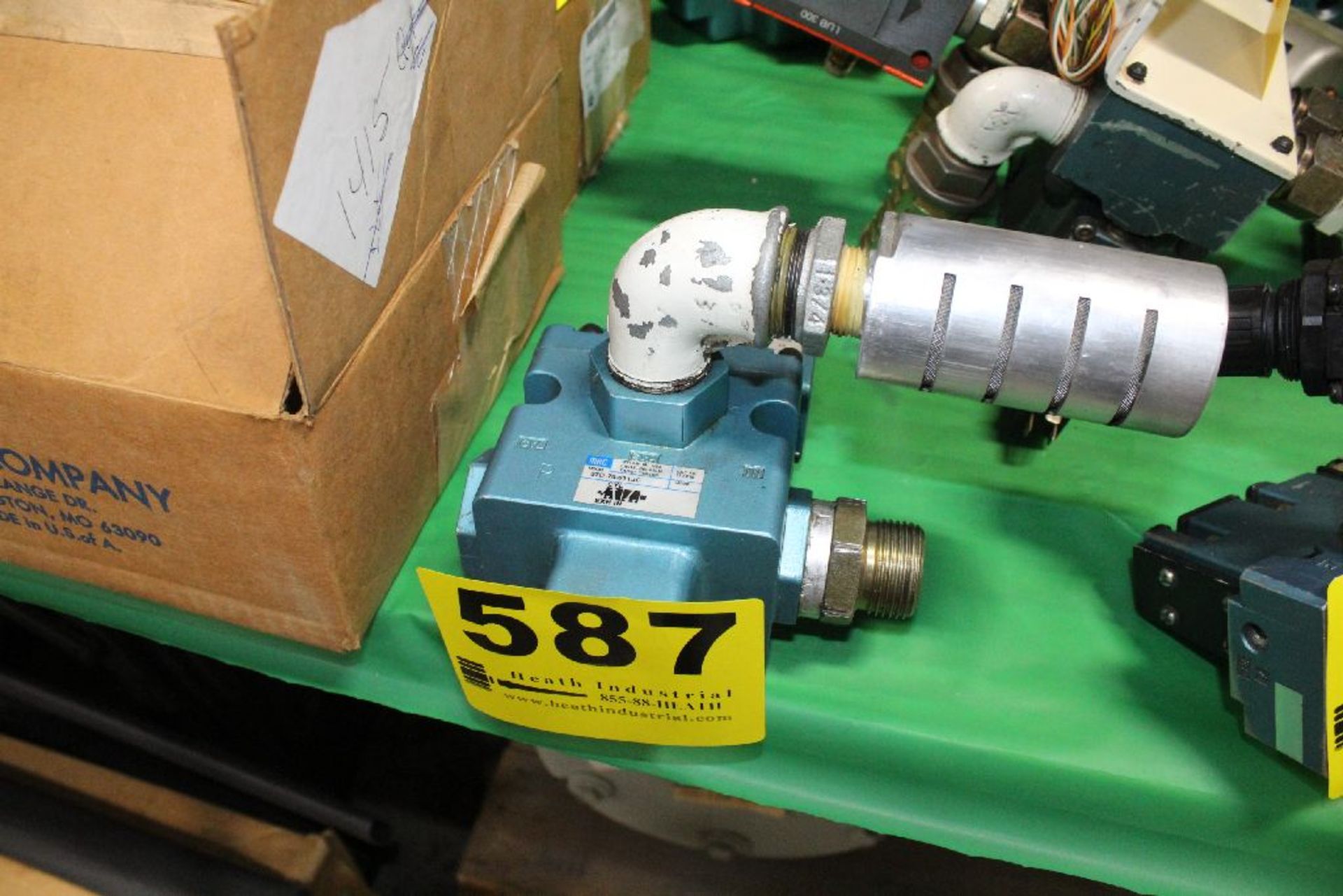 MAC MODEL 57D-76-611JC CONTROL VALVE WITH ELECTRICAL CONTROL