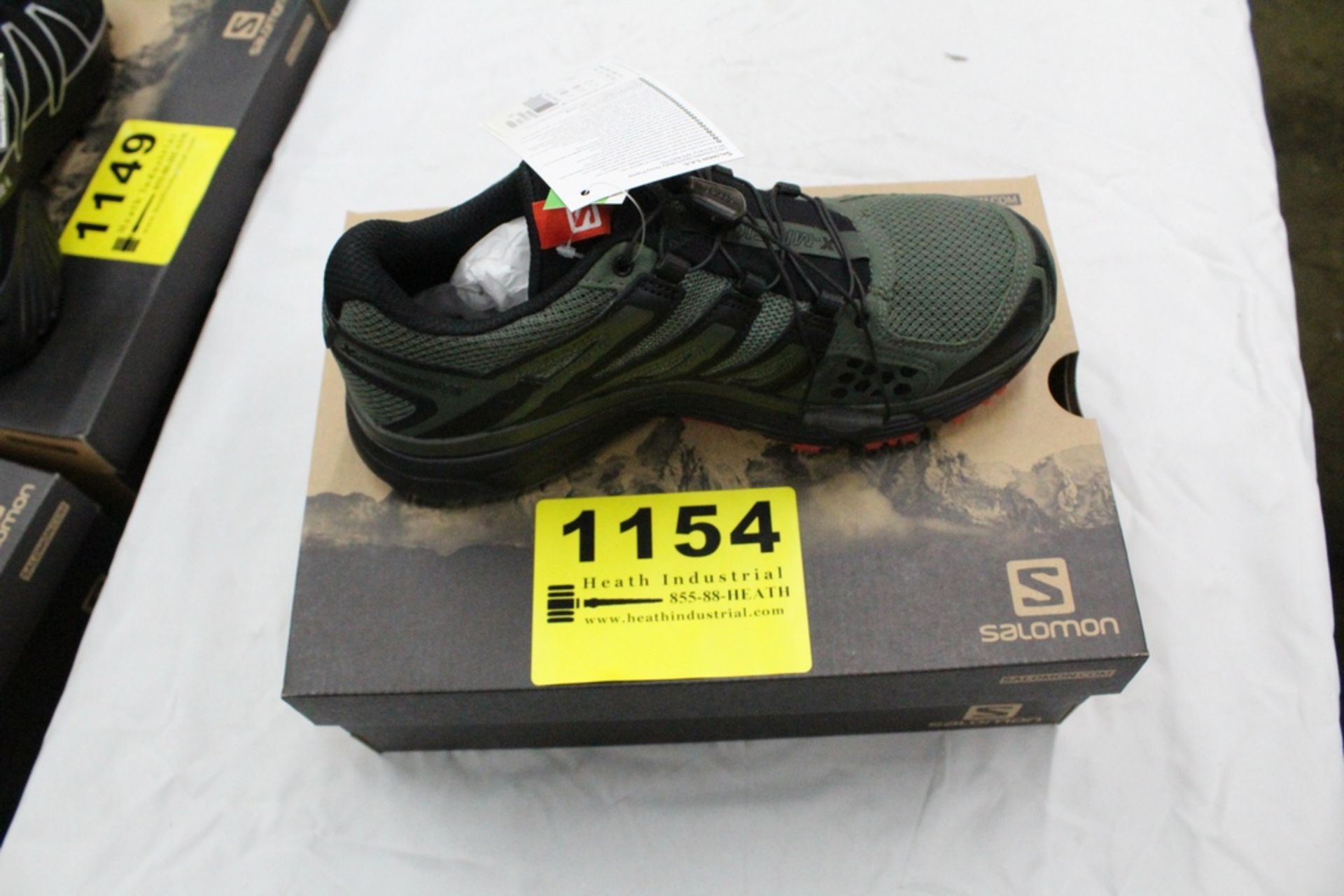 SALOMON X-MISSION RUNNING SHOES, SIZE 8