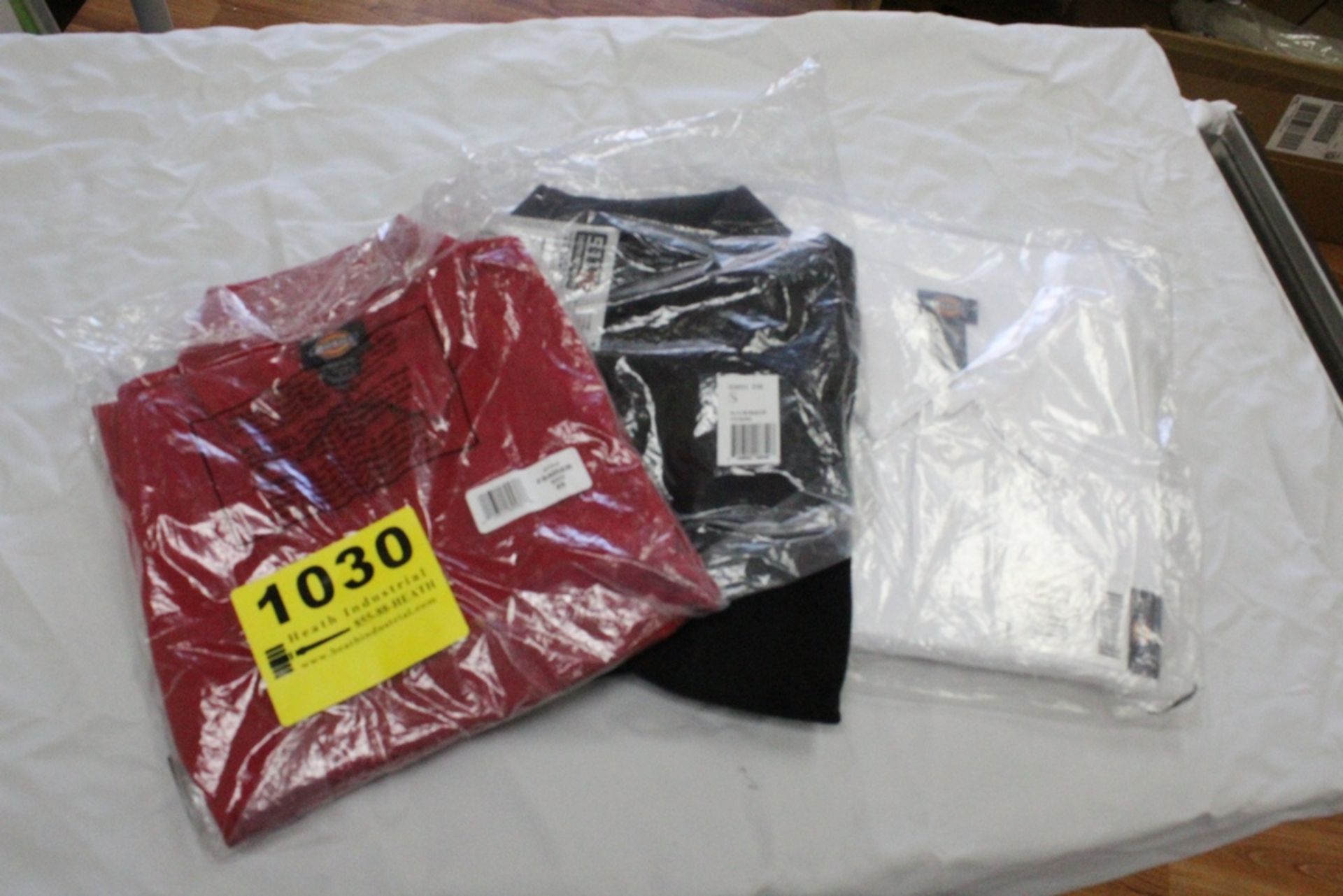 (3) POLO SHIRTS IN ASSORTED SIZES