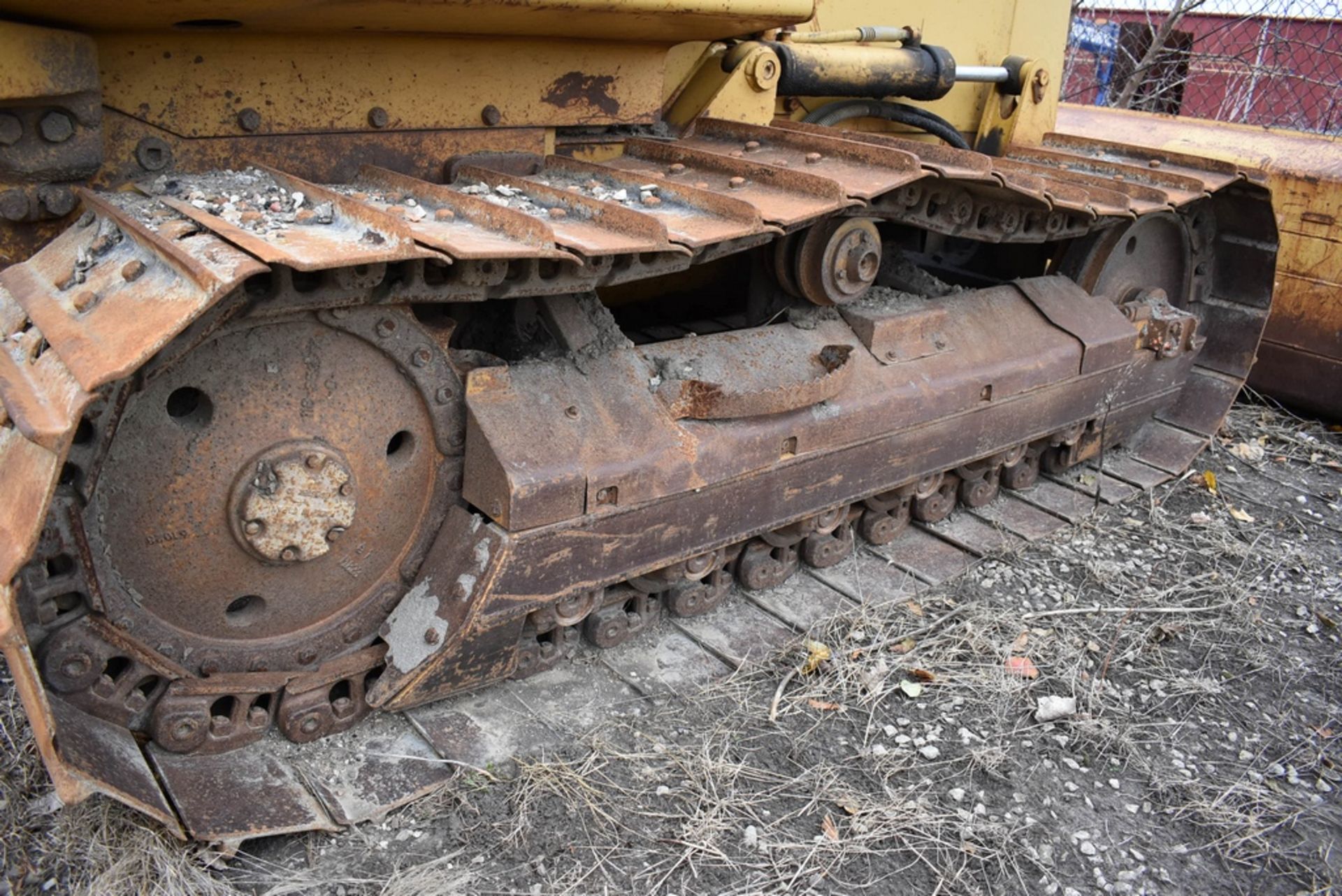 Caterpillar D5C Crawler Tractor S/N: 9DL01781, 6-Way Blade, Canopy, 20" S.B.G. 5,202 Hours Showing - Image 9 of 33