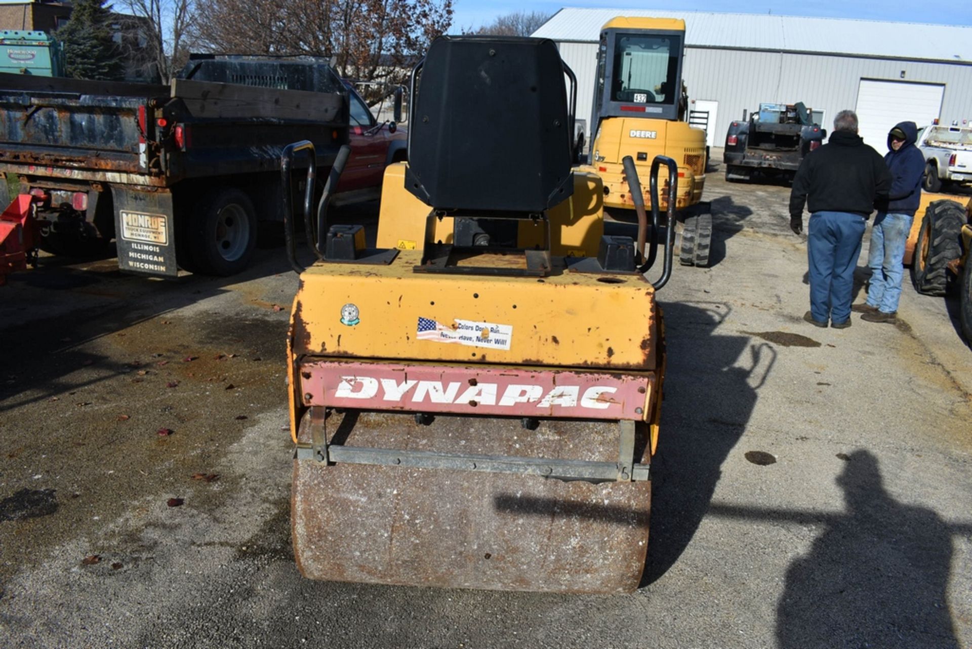 Dynapac 42" CC102 10 Series Tandum Vibratory Smooth Drum Roller S/N: 60111444, 42" Drums, Deutz F2L, - Bild 15 aus 21