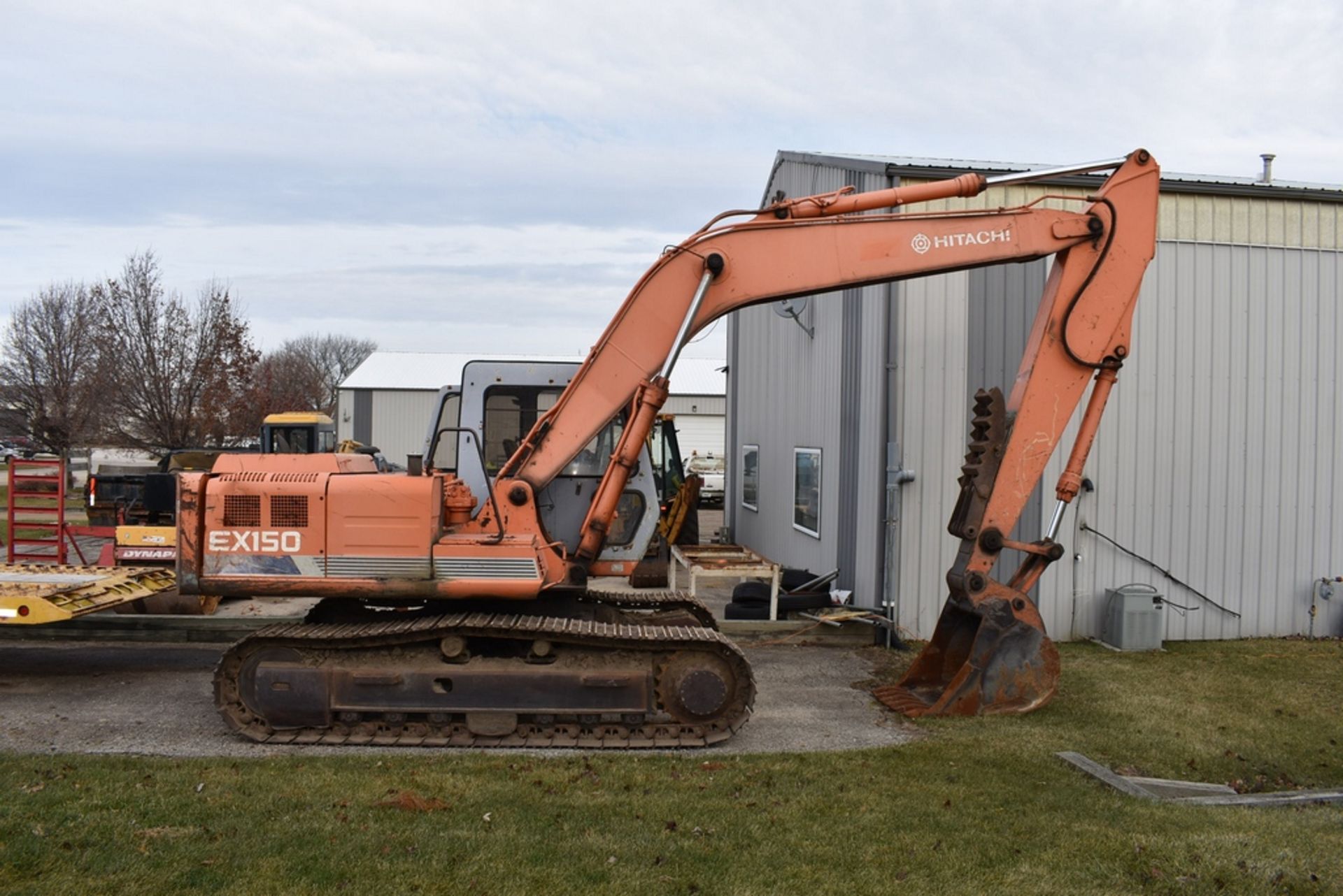 Hitachi EX150 Hydraulic Excavator S/N: 1333515 (1996-est) 36" Bucket, 10'4" (est) Stick, Cab, 19. - Image 17 of 26