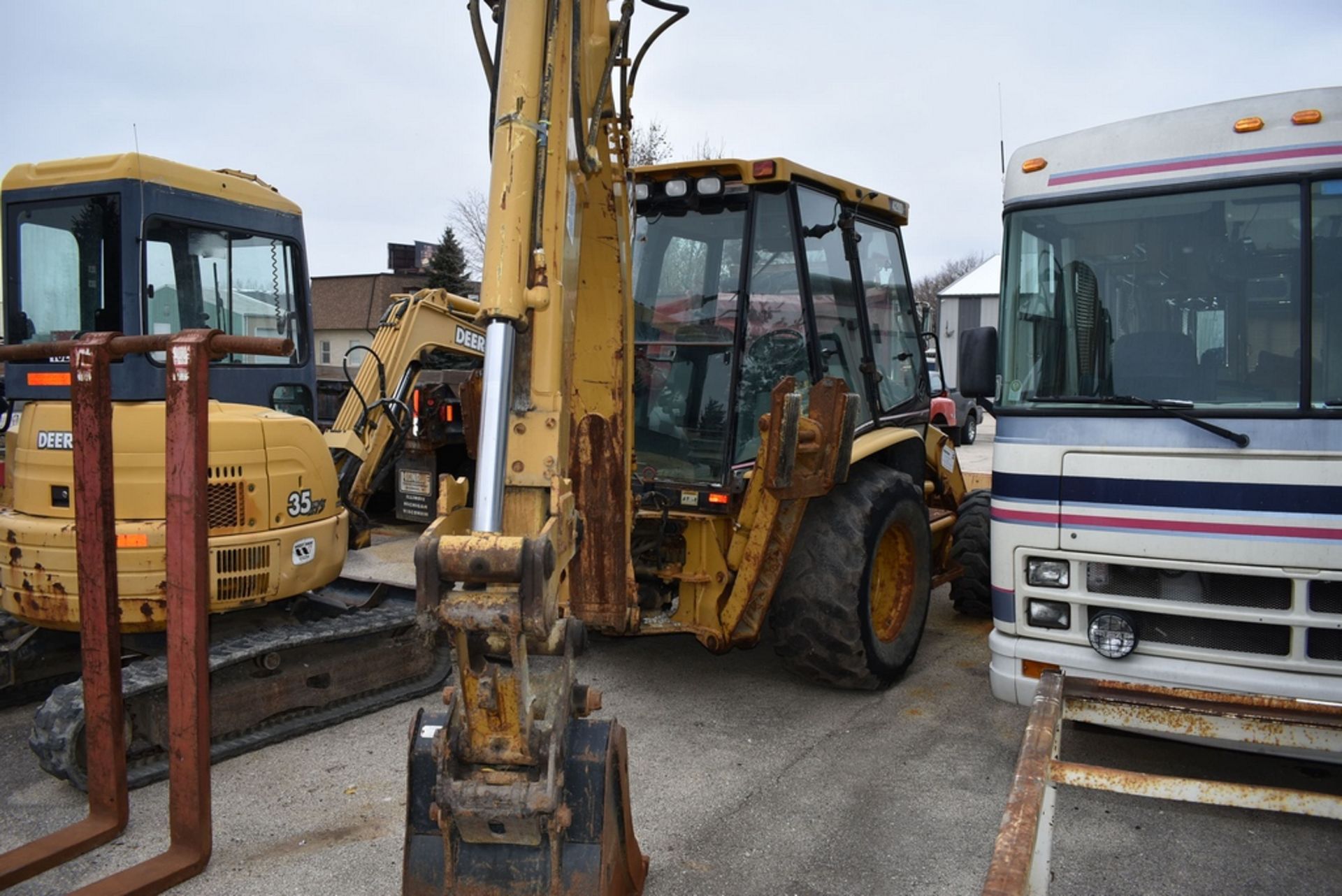 Caterpillar 420D 4X4 Loader Backhoe S/N: CAT0420DVFDP04837, Bucket, Cab, Extend-A-Hoe w/23" Q/C - Image 6 of 29