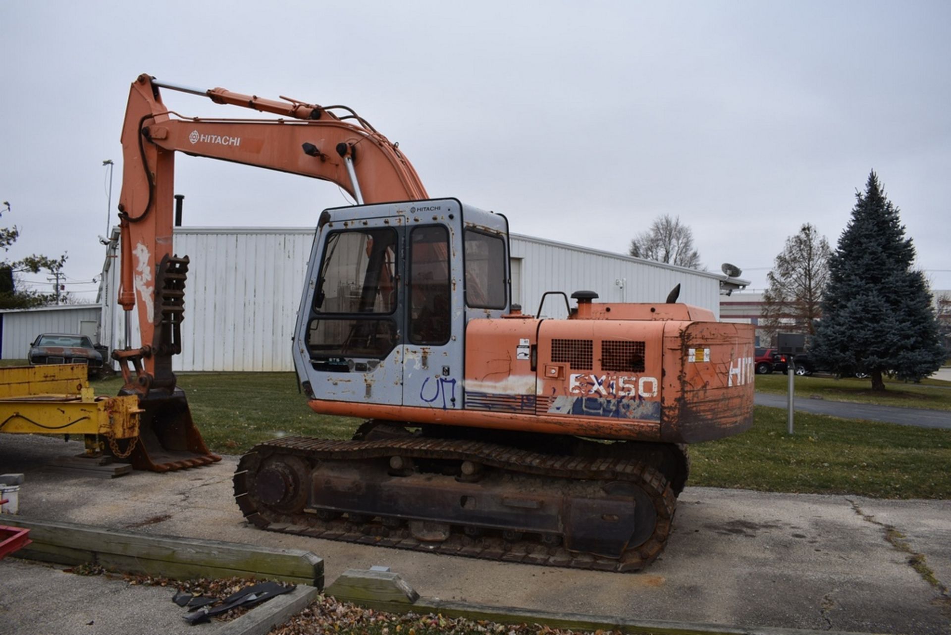 Hitachi EX150 Hydraulic Excavator S/N: 1333515 (1996-est) 36" Bucket, 10'4" (est) Stick, Cab, 19. - Image 7 of 26