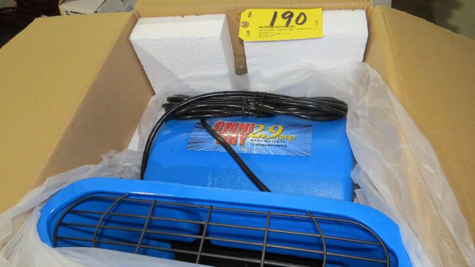 OMNI DRY #AP110004 air mover, (NEW in box).