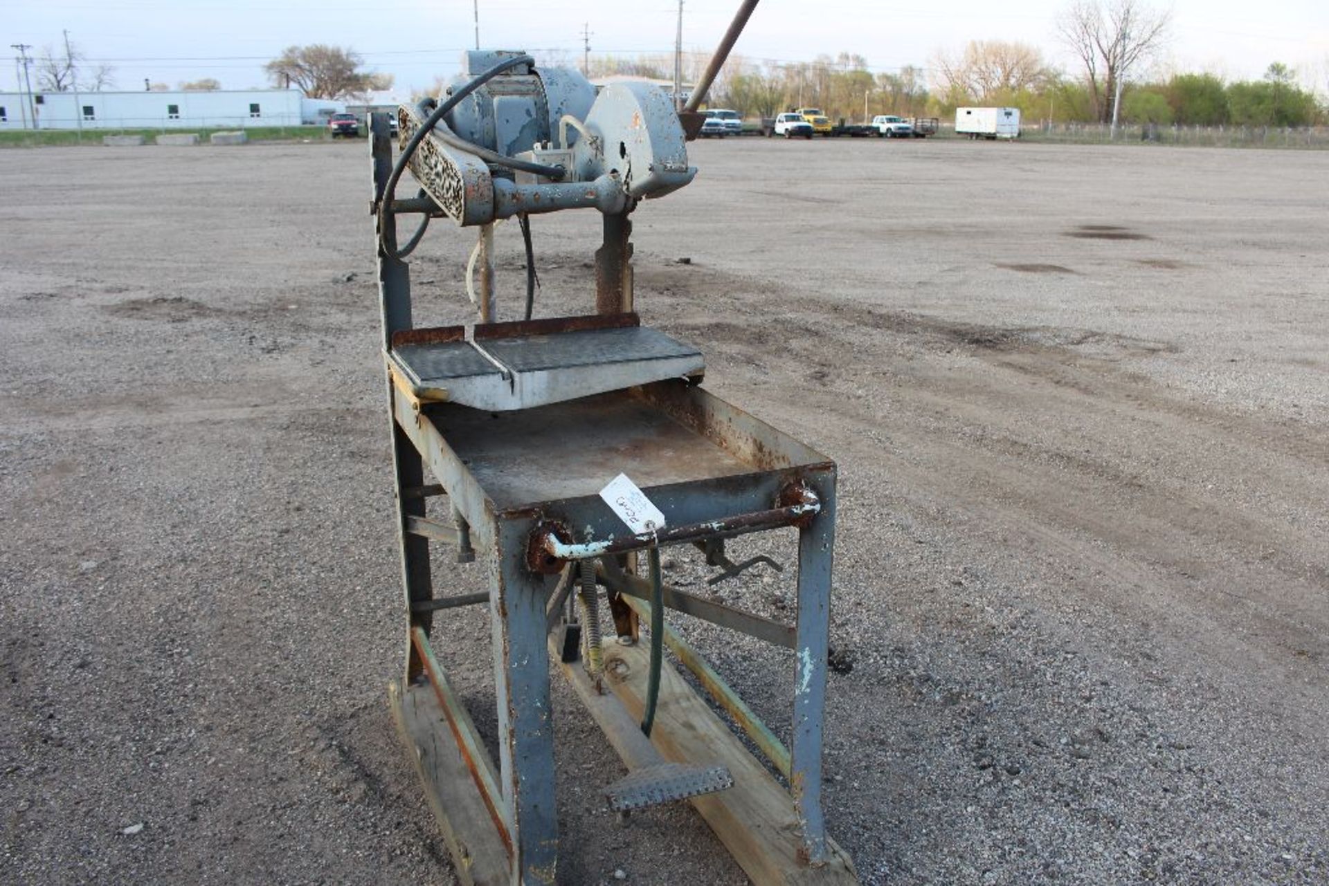 Clipper concrete saw.