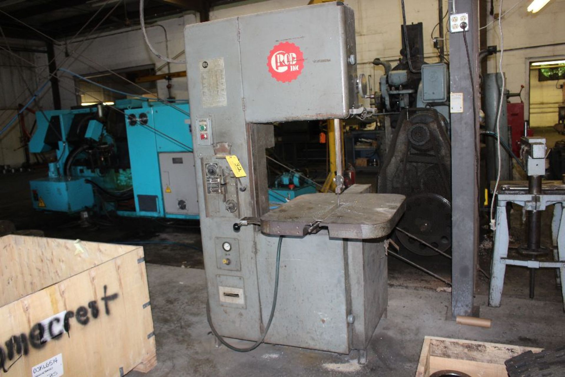 Grob vertical bandsaw, model NS18, s/n 10260, table size 24" x 24"; butt welder model RW-B, s/n - Image 2 of 2