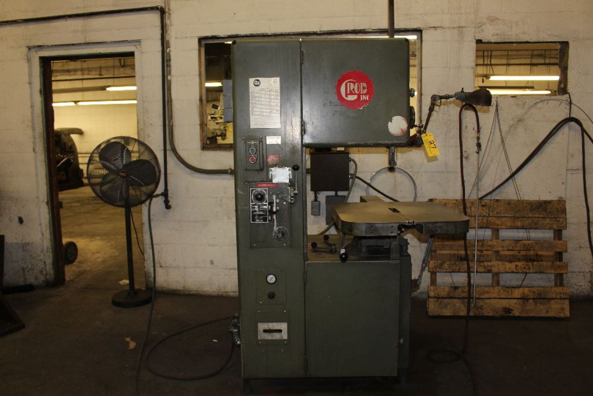 Grob vertical bandsaw, model 4V-18, s/n 20815, new in 1977; butt welder model RW-A, s/n 17076, 230