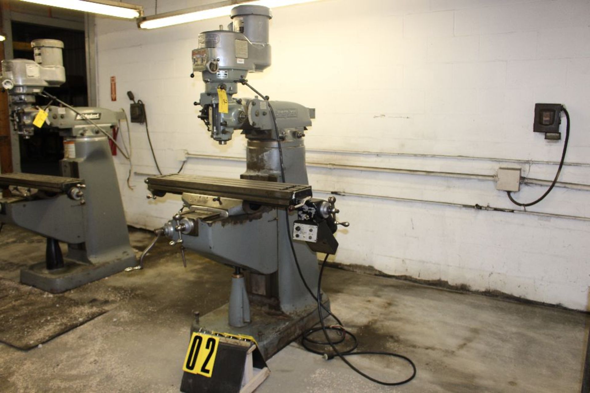 Bridgeport vertical mill, Series 1, s/n 12BR191950, 9" x 42" table, Bridgeport power cross feed, non