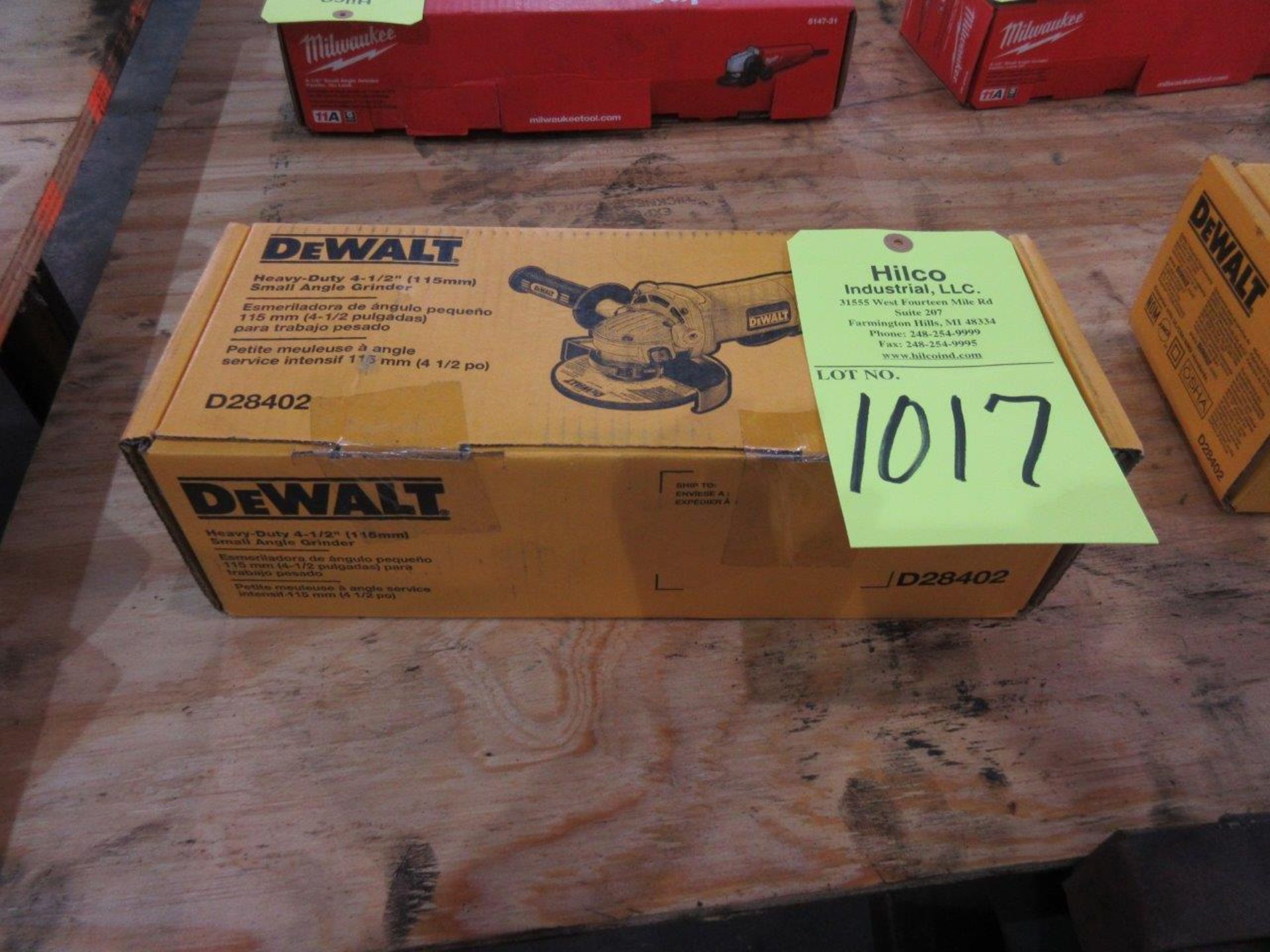 DeWalt Model D28402 New 4 1/2" Angle Grinder