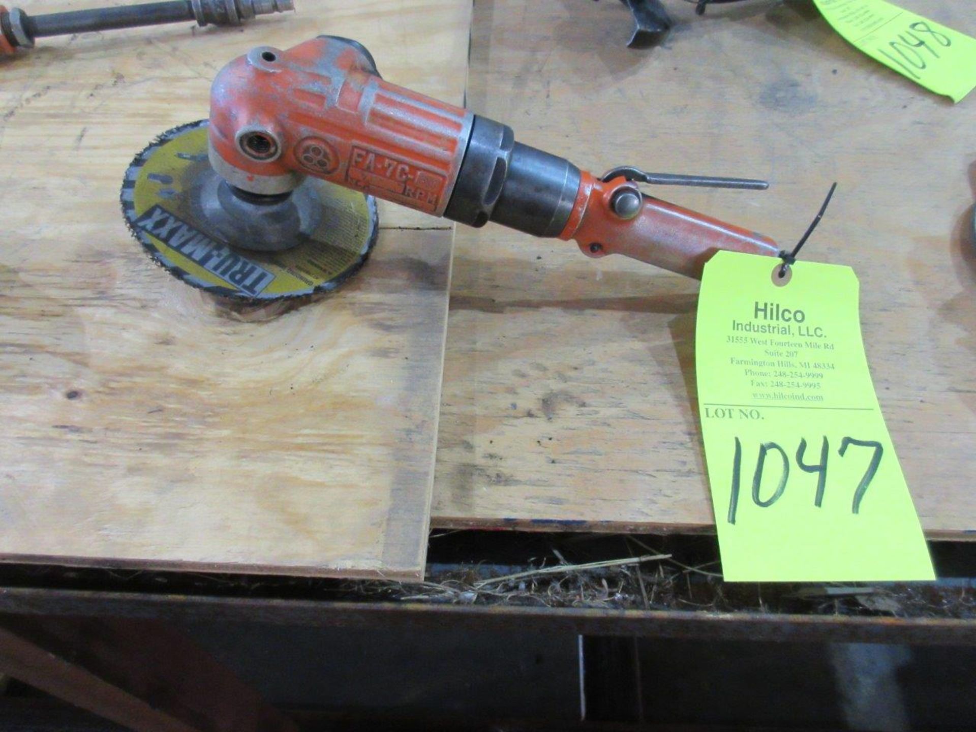 Model FA-7C-3M 7" Pneumatic Angle Grinder