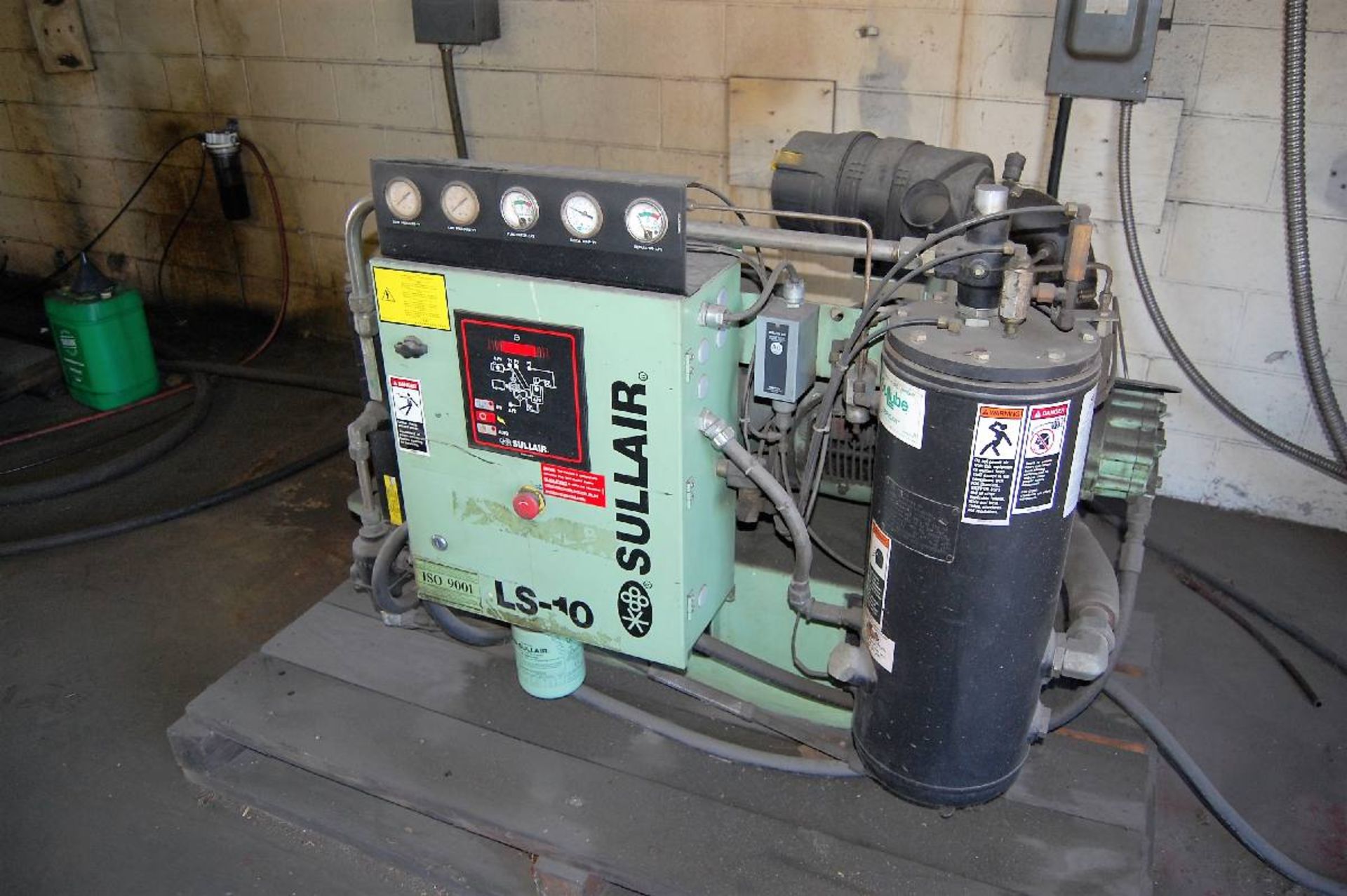 Sullair Model LS10A-25 L 25 HP Air Compressor - Image 2 of 3