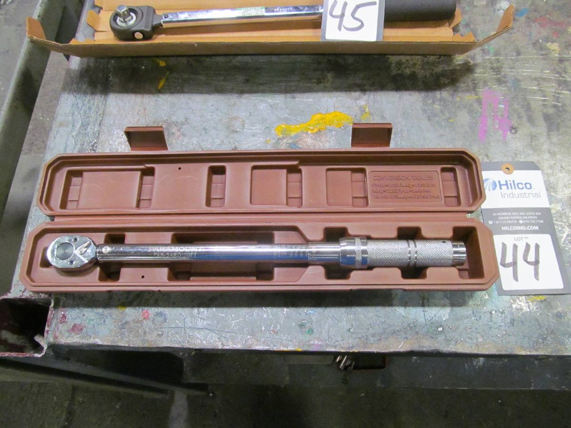 Paramount 3/8" Click Type Torque Wrench