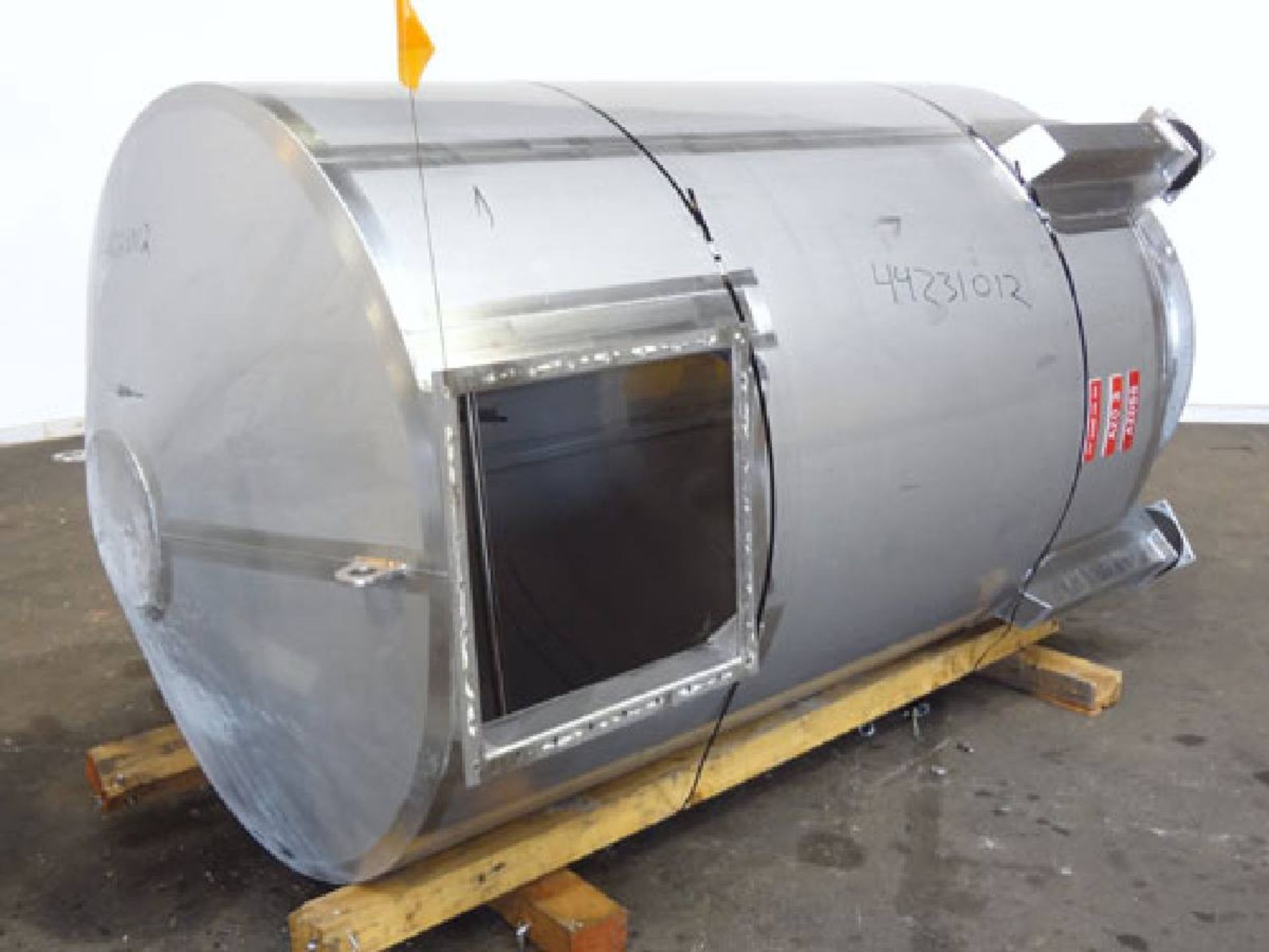 AZO Approximate 120 Cubic Feet Hopper - Image 10 of 18