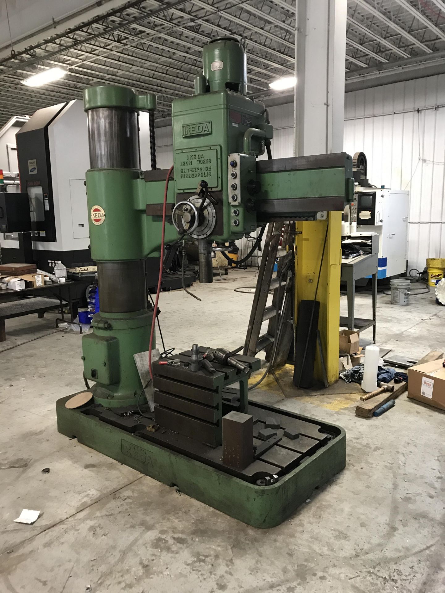 Ikeda Model RM-1300 4' x 13" Radial Arm Drill - Image 5 of 5