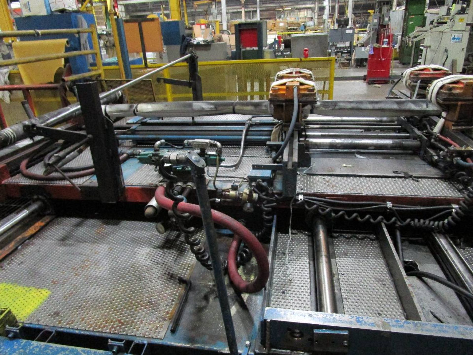60 Inch Pneumatic Zig Zag Coil Feed - Image 5 of 5