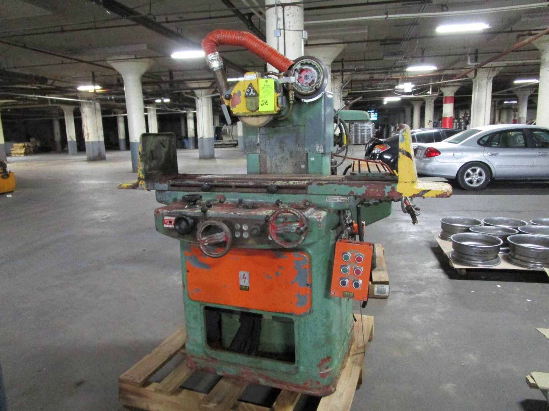 TOS Model BPH-20 10" x 25" Surface Grinder