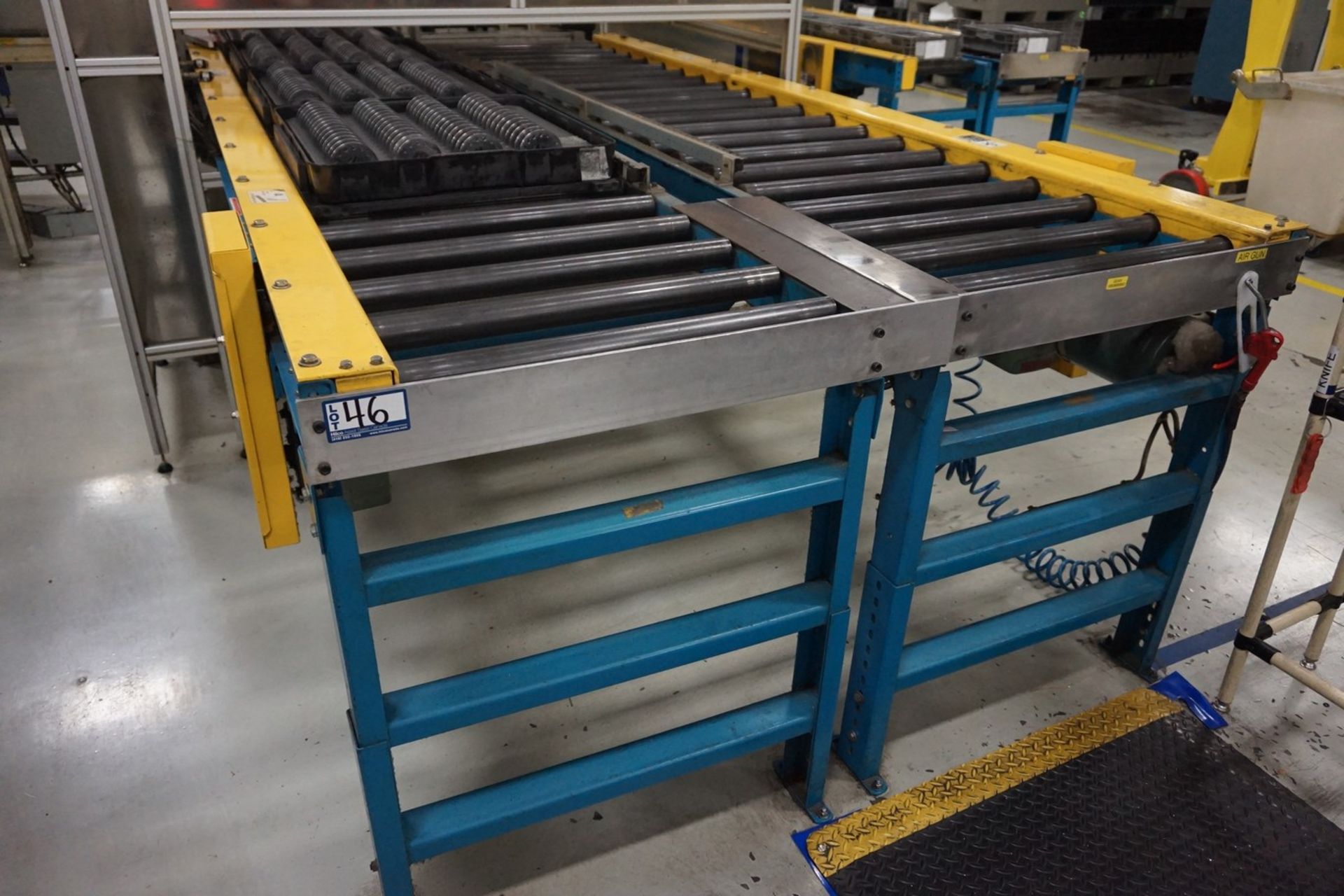 Hytrol Powered Roller Conveyors