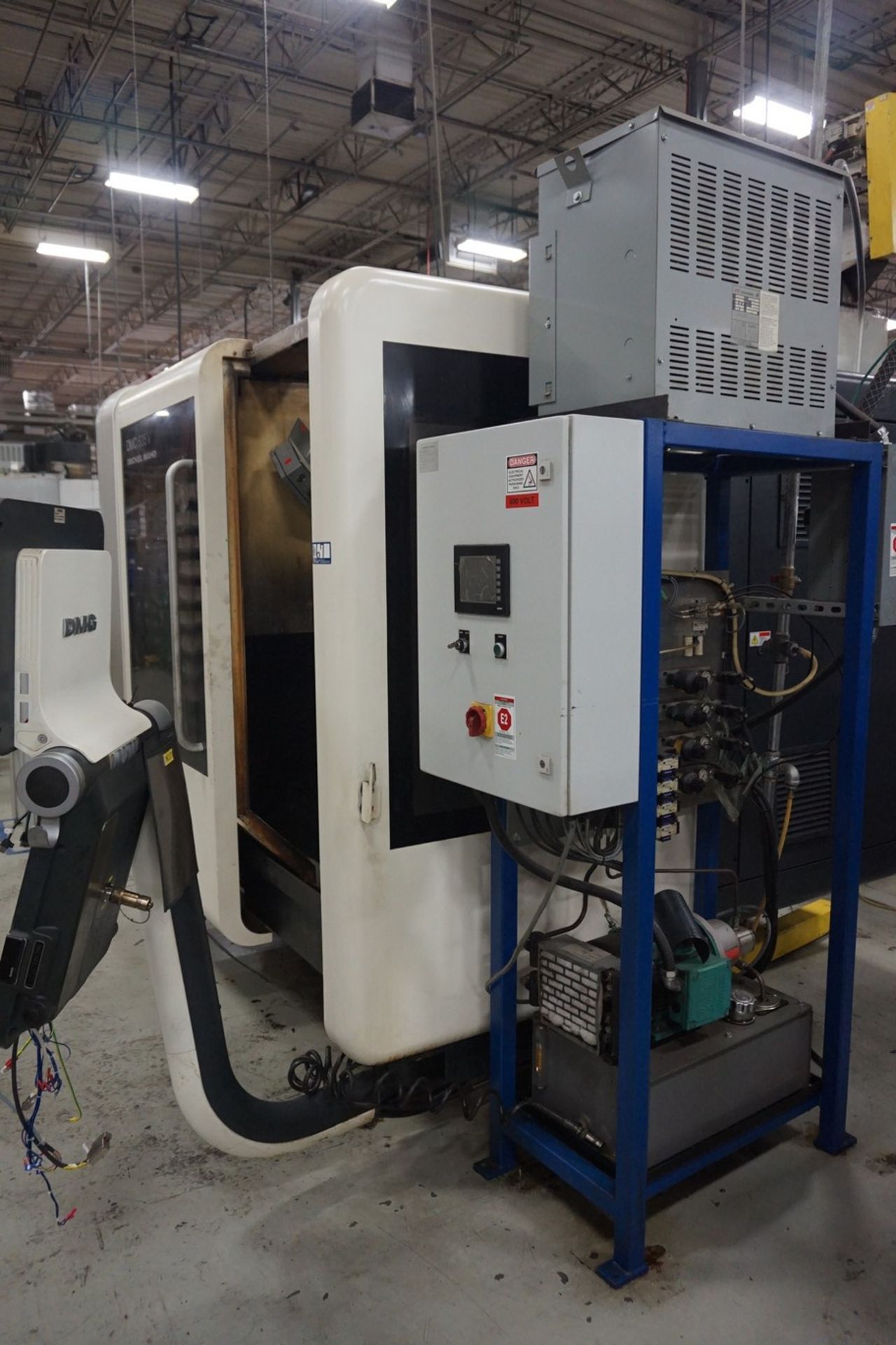 Deckel Maho Model DMC 635V CNC Vertical Milling Machine - Image 9 of 10