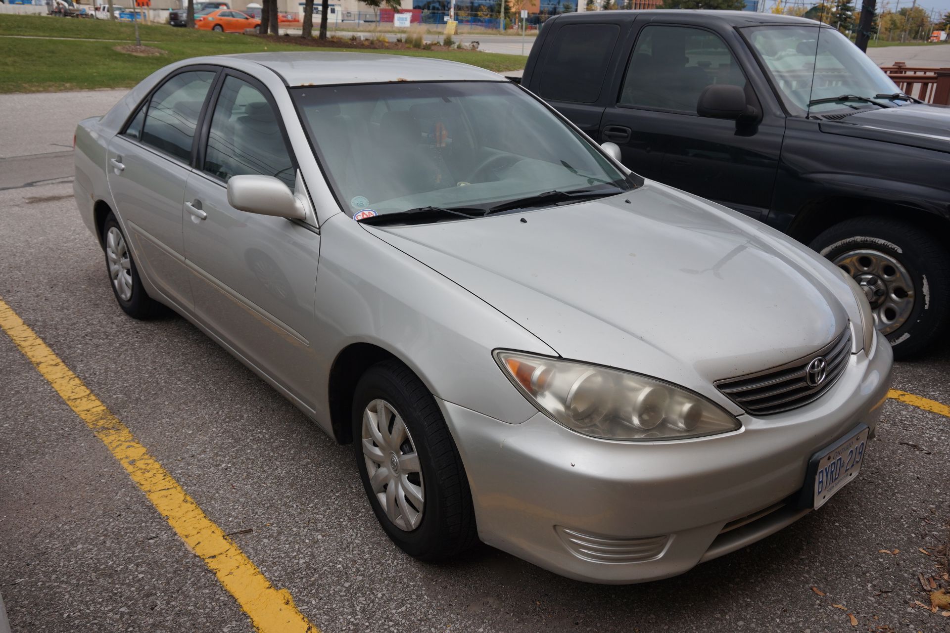 2005 Toyota Model UXS Camry LE Car