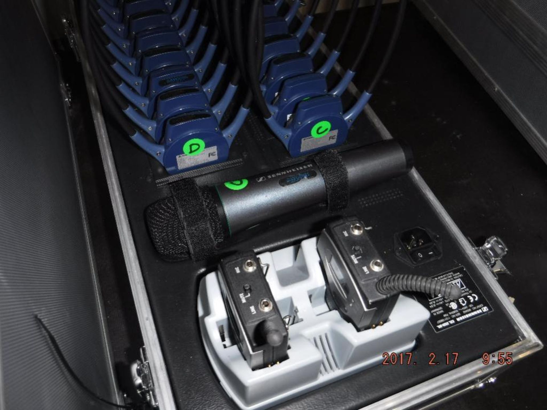 Sennheiser EZL 2020-20L Tap Guide Sound System, 20 Head Sets, 1-Mic, S/N 1131106557 - Image 2 of 3