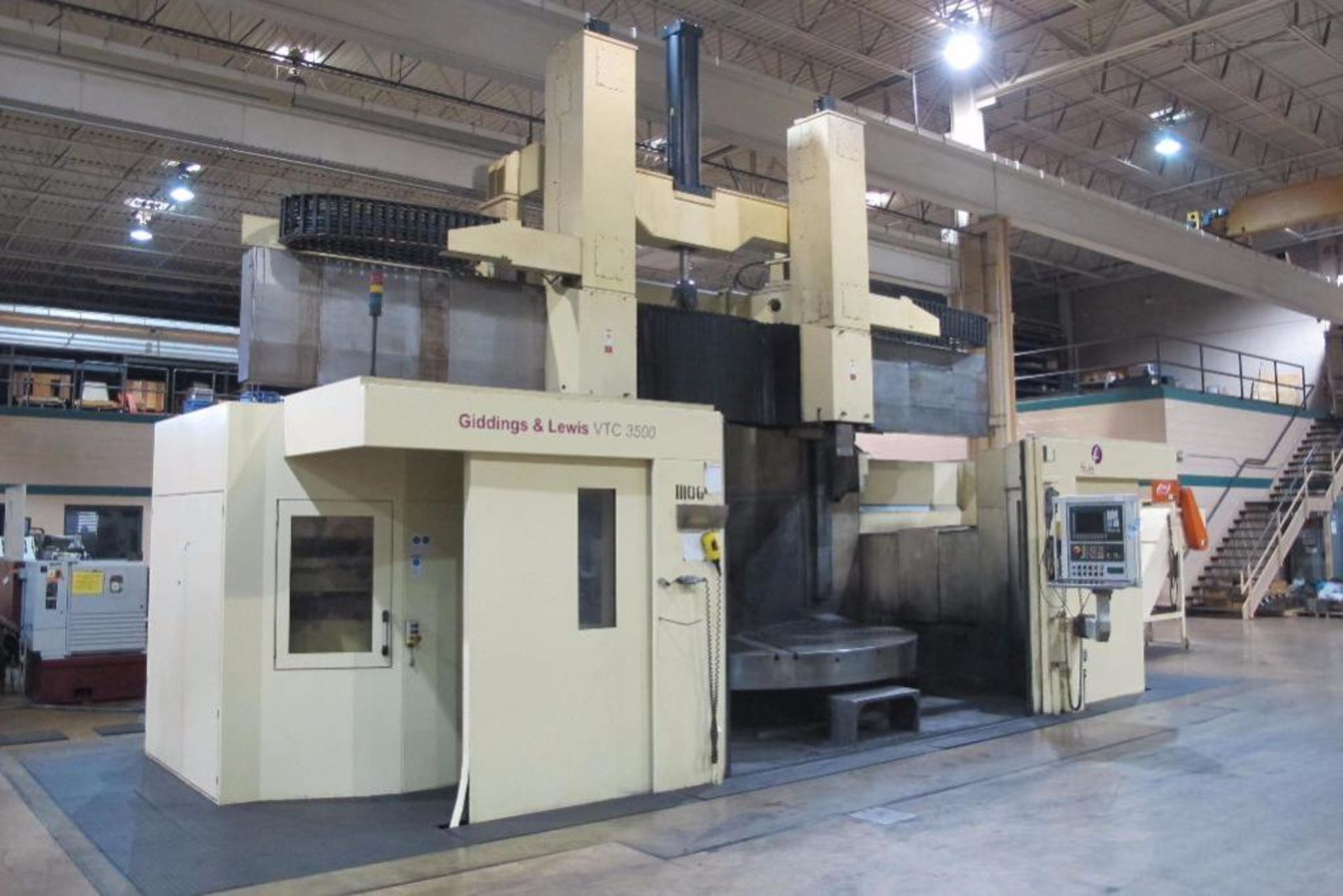 (2007) Giddings & Lewis CNC Vertical Turning Center, VTC 3500, 2-Rams each with 26-Station ATC, 137.