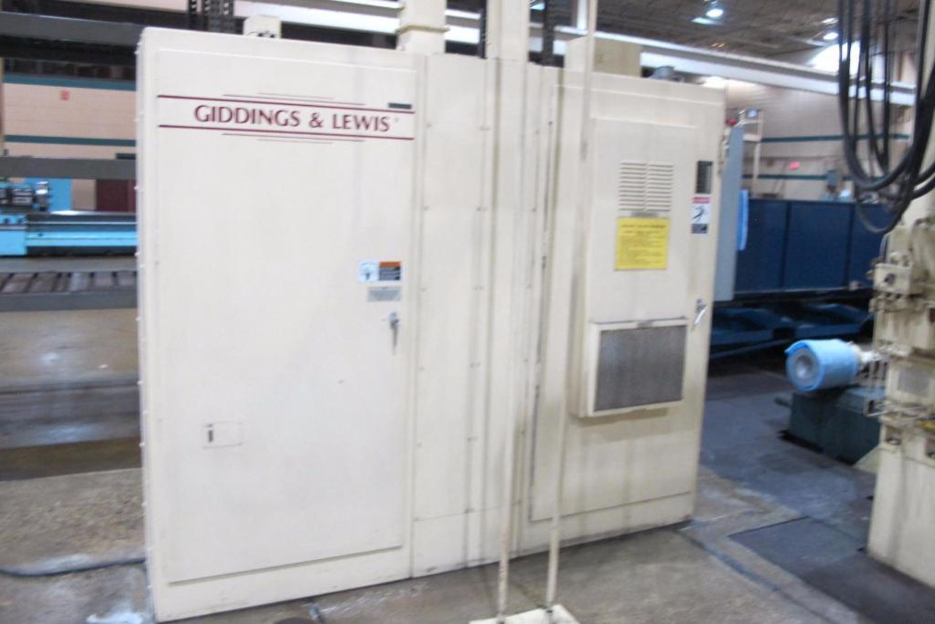 (1999) Giddings & Lewis CNC Vertical Turning Center, VTC 84 Ram with ATC, 84" 4-Jaw Table, 96" Swing - Image 8 of 9