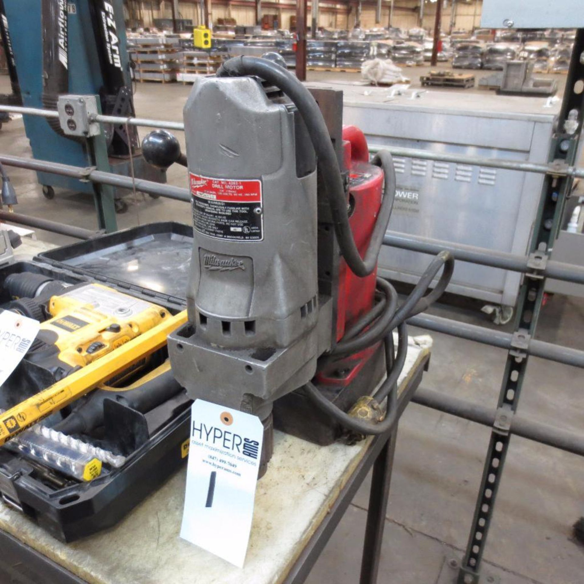 Milwaukee 3/4" Electromagnetic drill