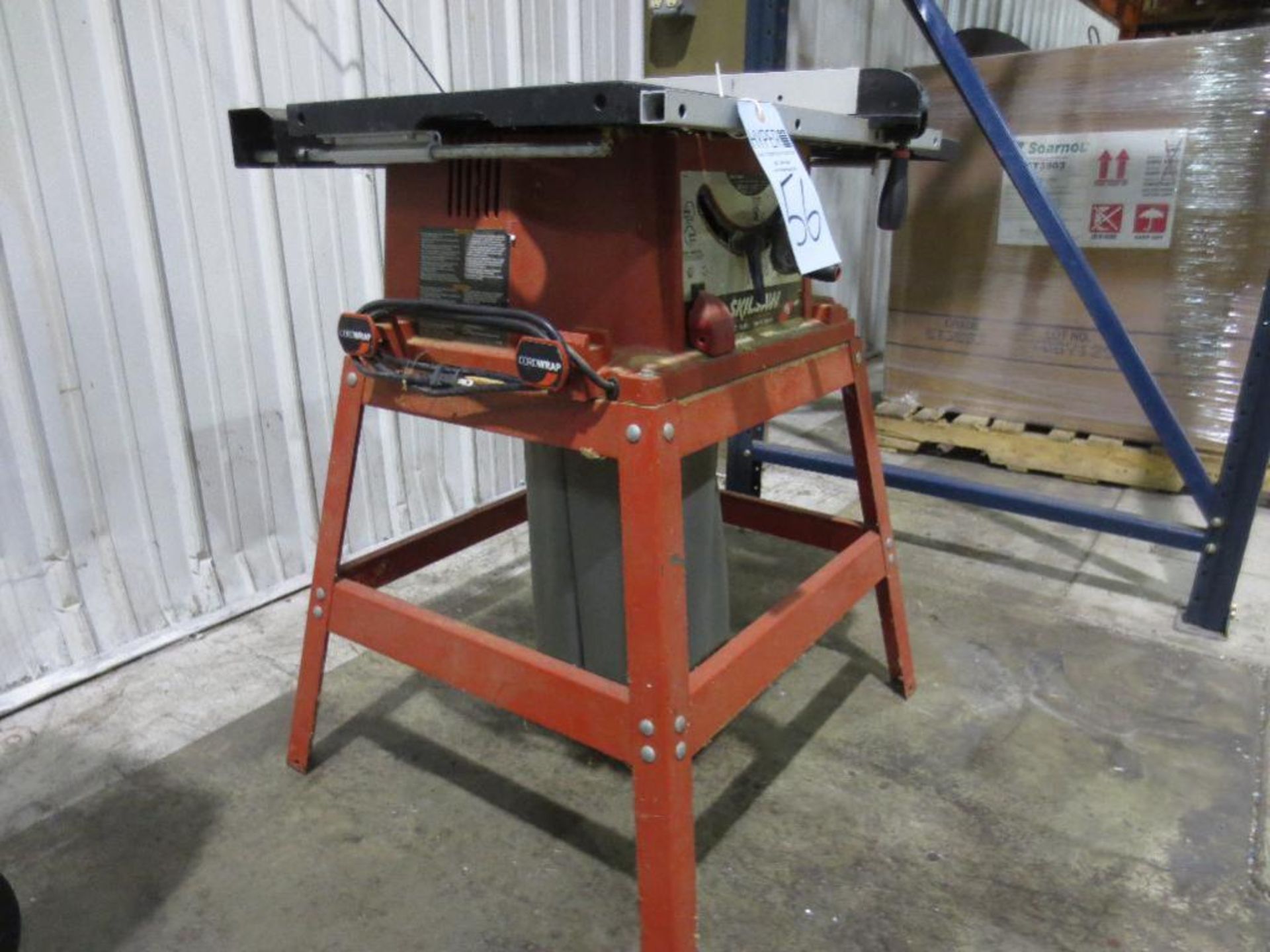 Skilsaw table saw, 10in blade, angles up to 45 degrees, 17in x 27in work surface, dust bag collector - Image 3 of 5