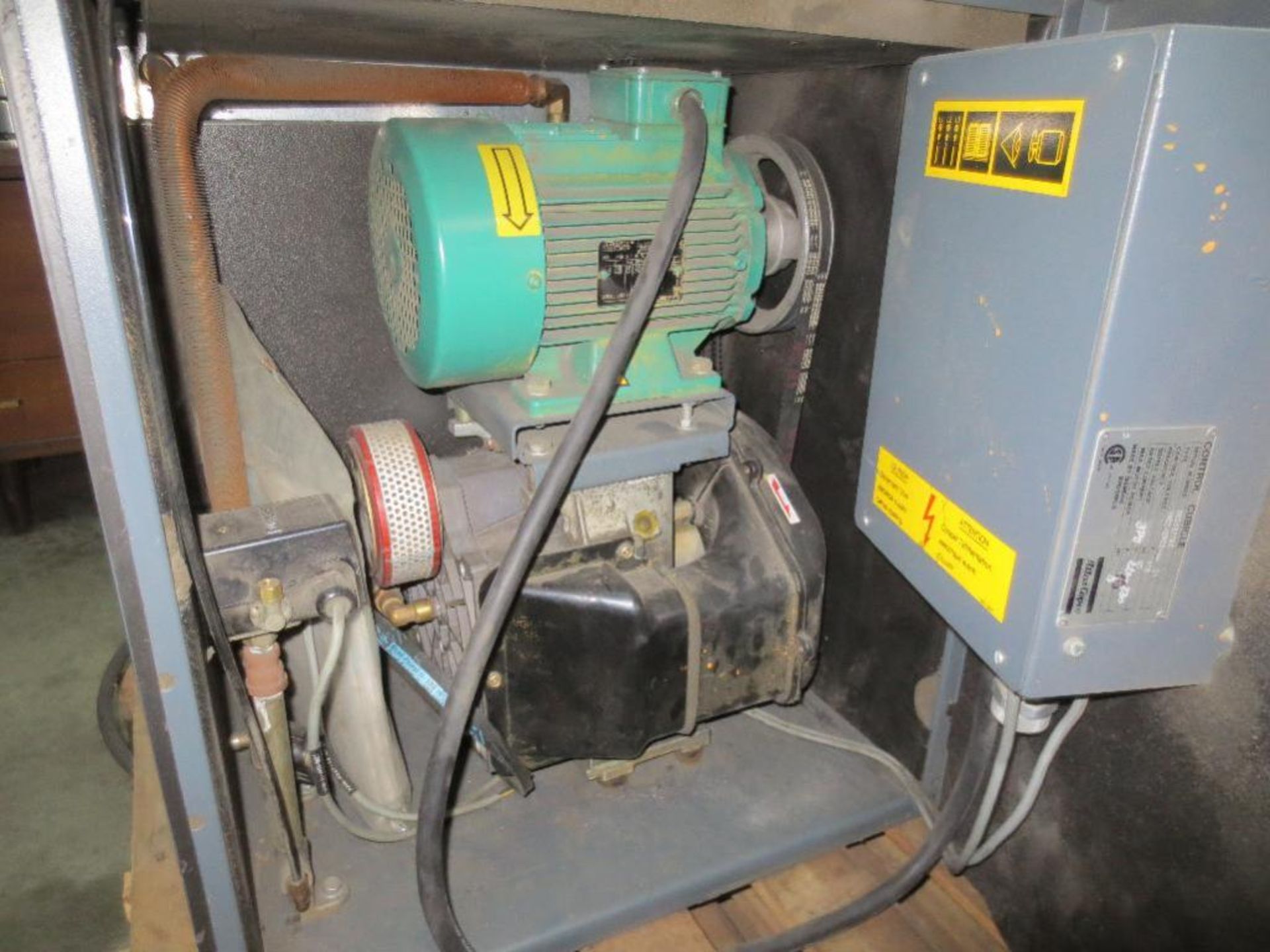 Atlas Copco air compressor and tank 5hp 14.2 cfm air delivery Mfg. date 1999 - Image 3 of 5