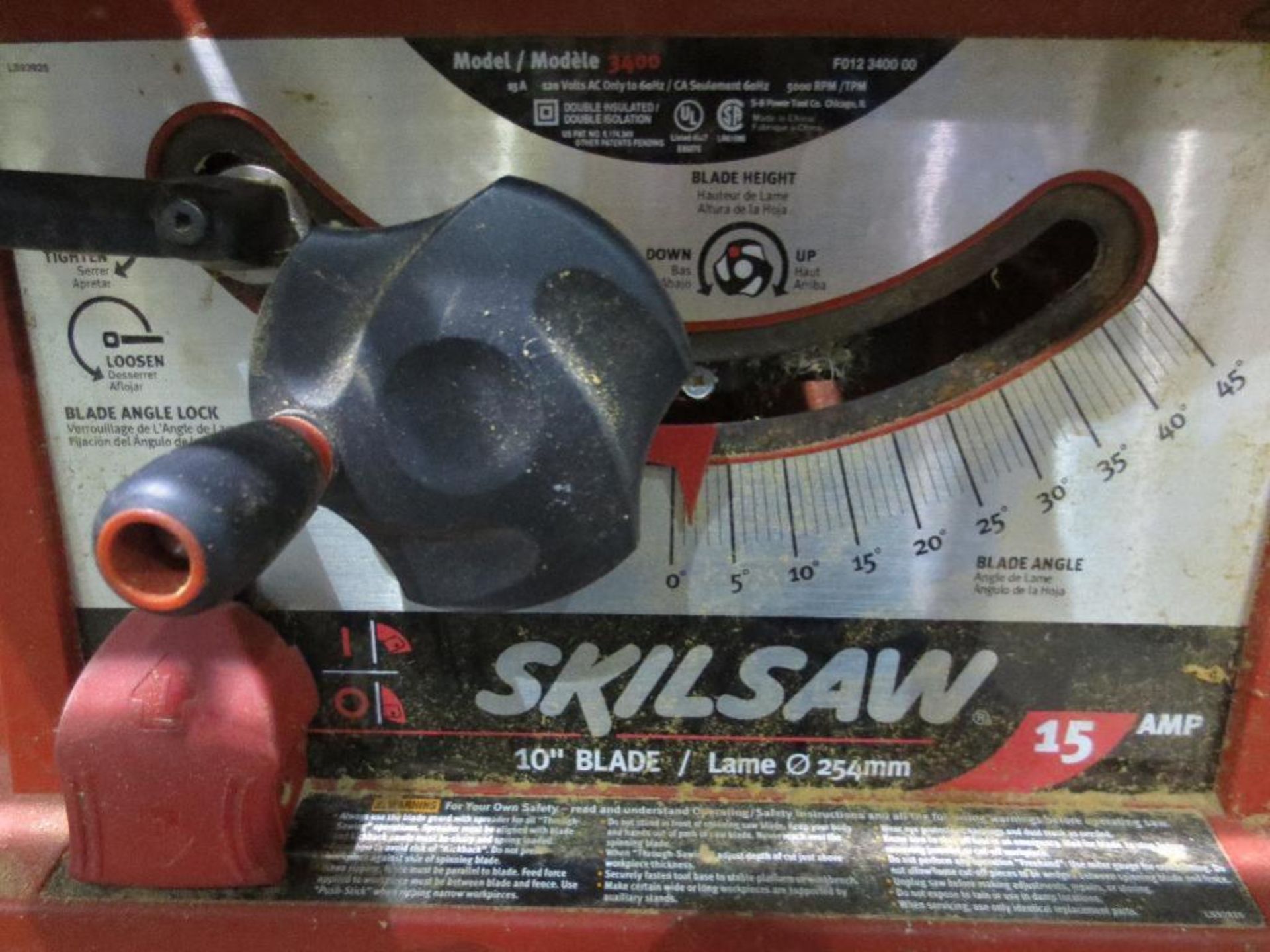 Skilsaw table saw, 10in blade, angles up to 45 degrees, 17in x 27in work surface, dust bag collector - Image 4 of 5