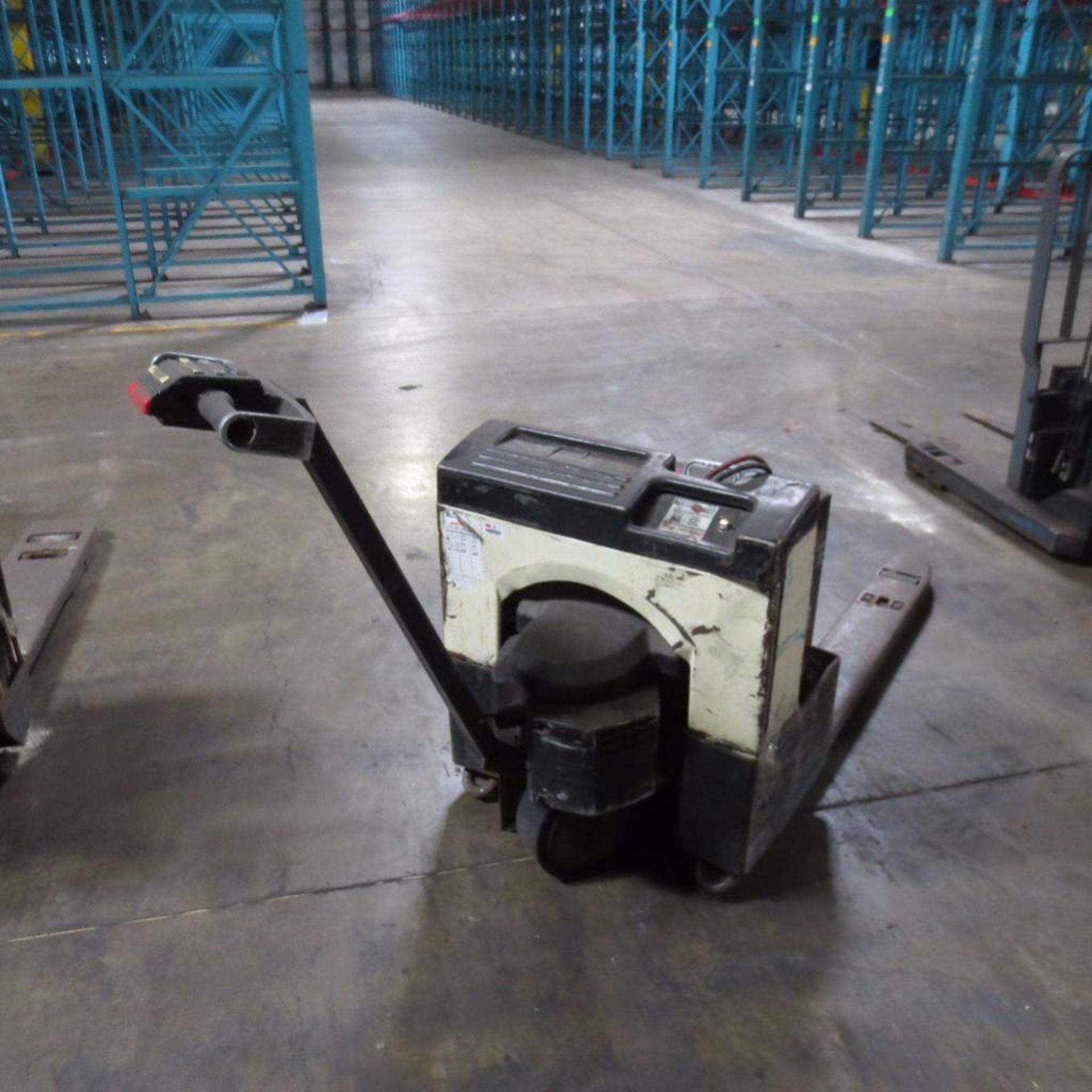 Crown Battery Operated Pallet Jack - Image 2 of 2