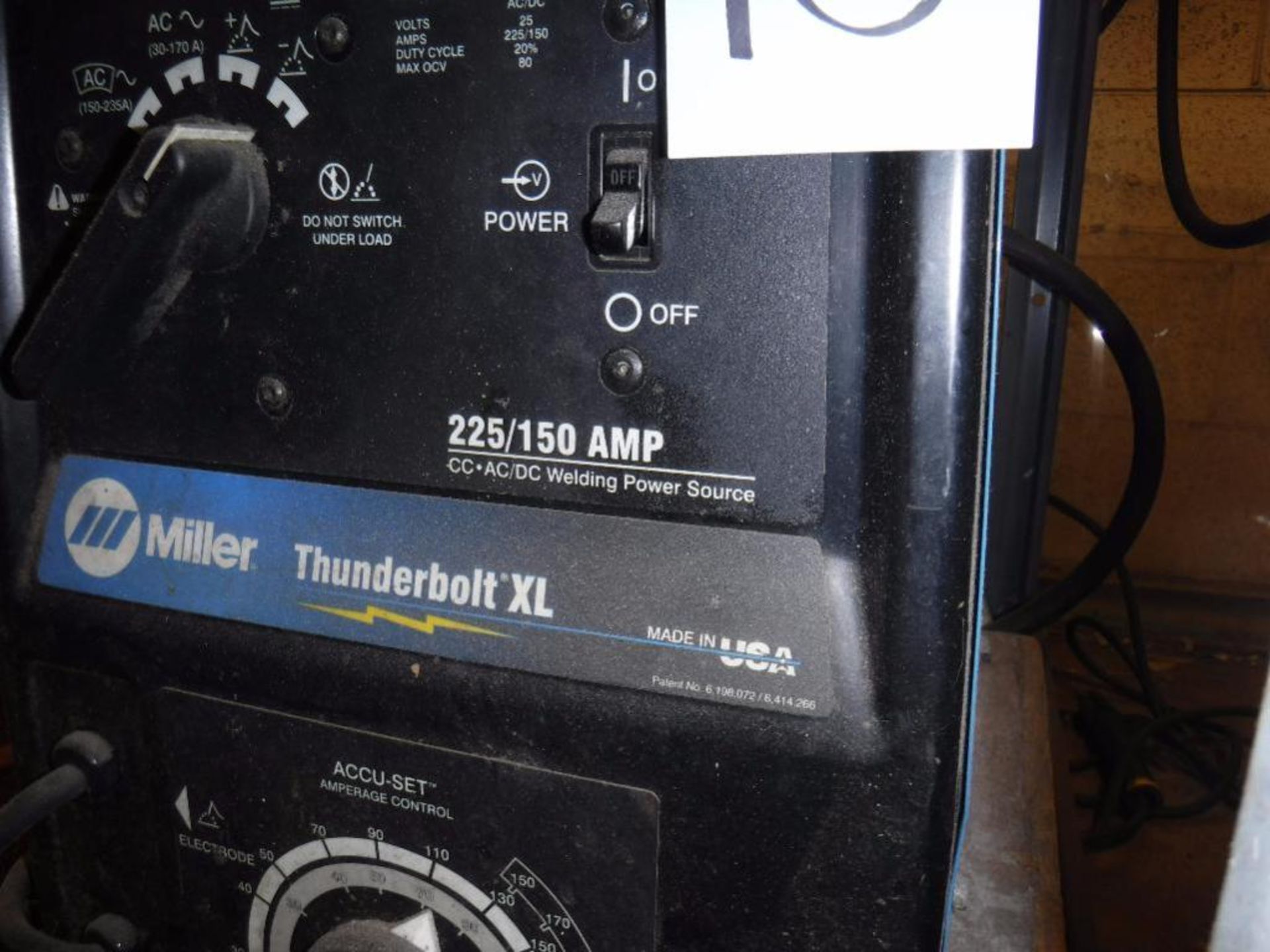 Miller Thunderbolt XL 225/150 amp Welding Power Source - Image 2 of 4