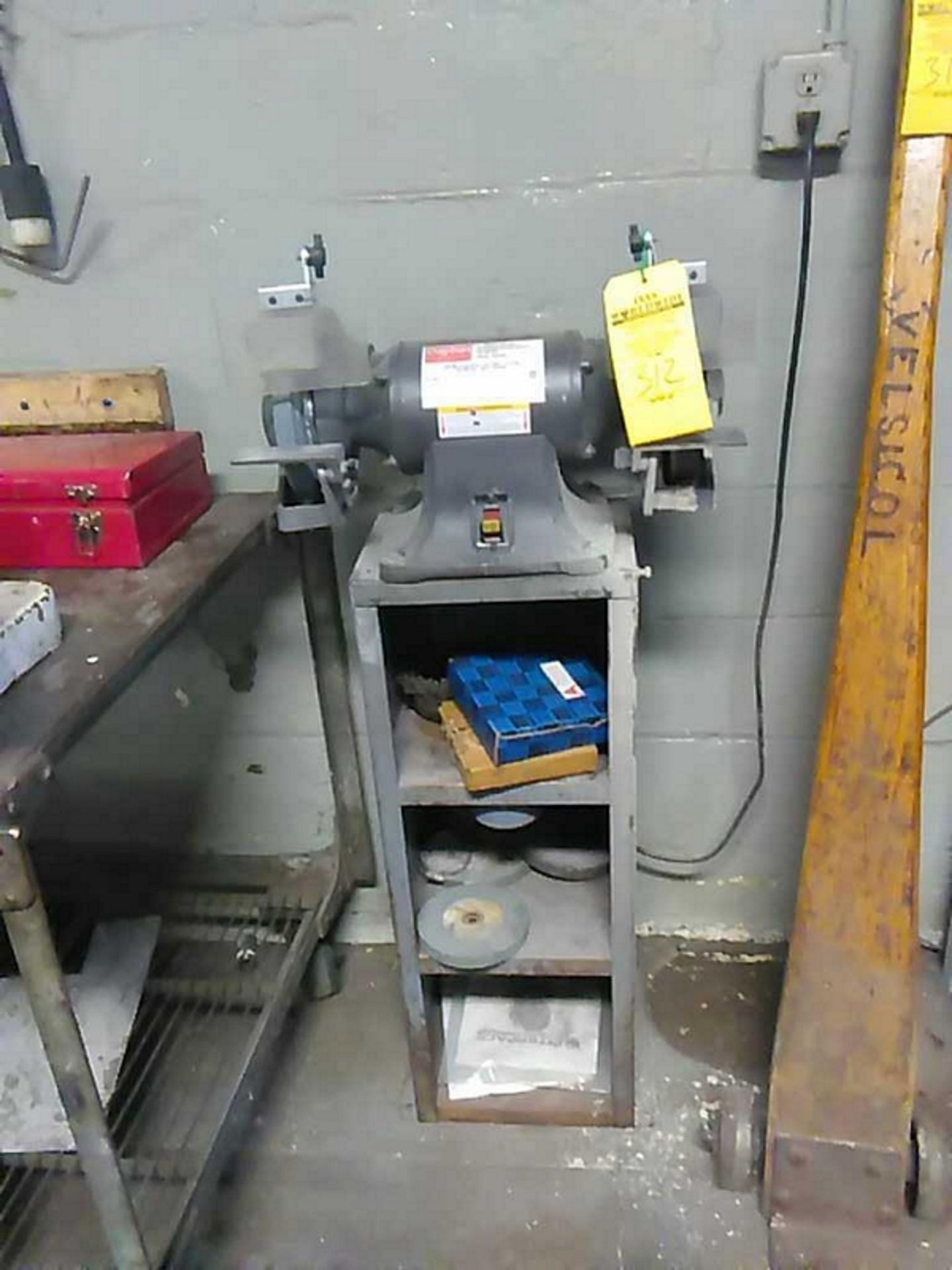 Dayton bench grinder - Image 5 of 5