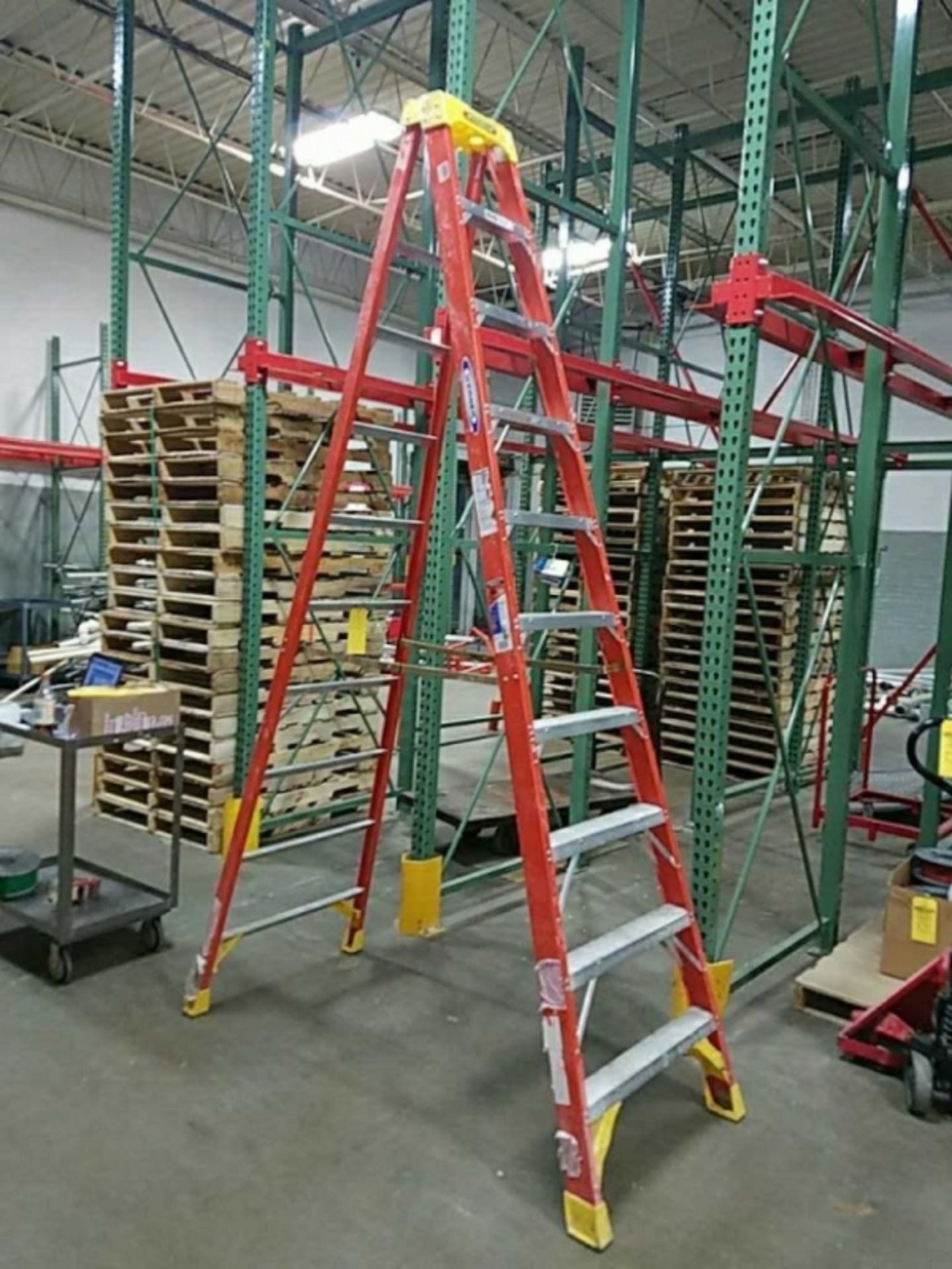 10 foot Werner fiberglass step ladder