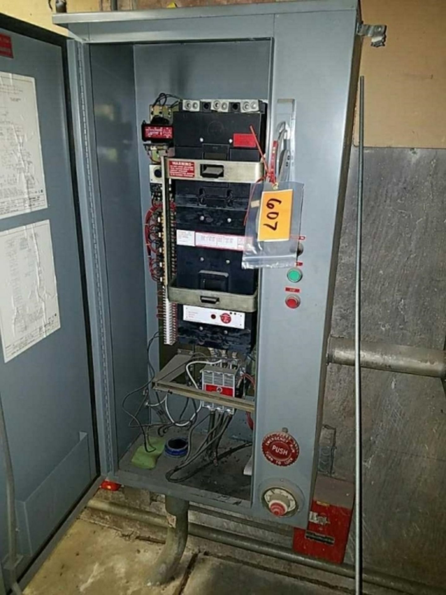 Fire pump controller and disconnect