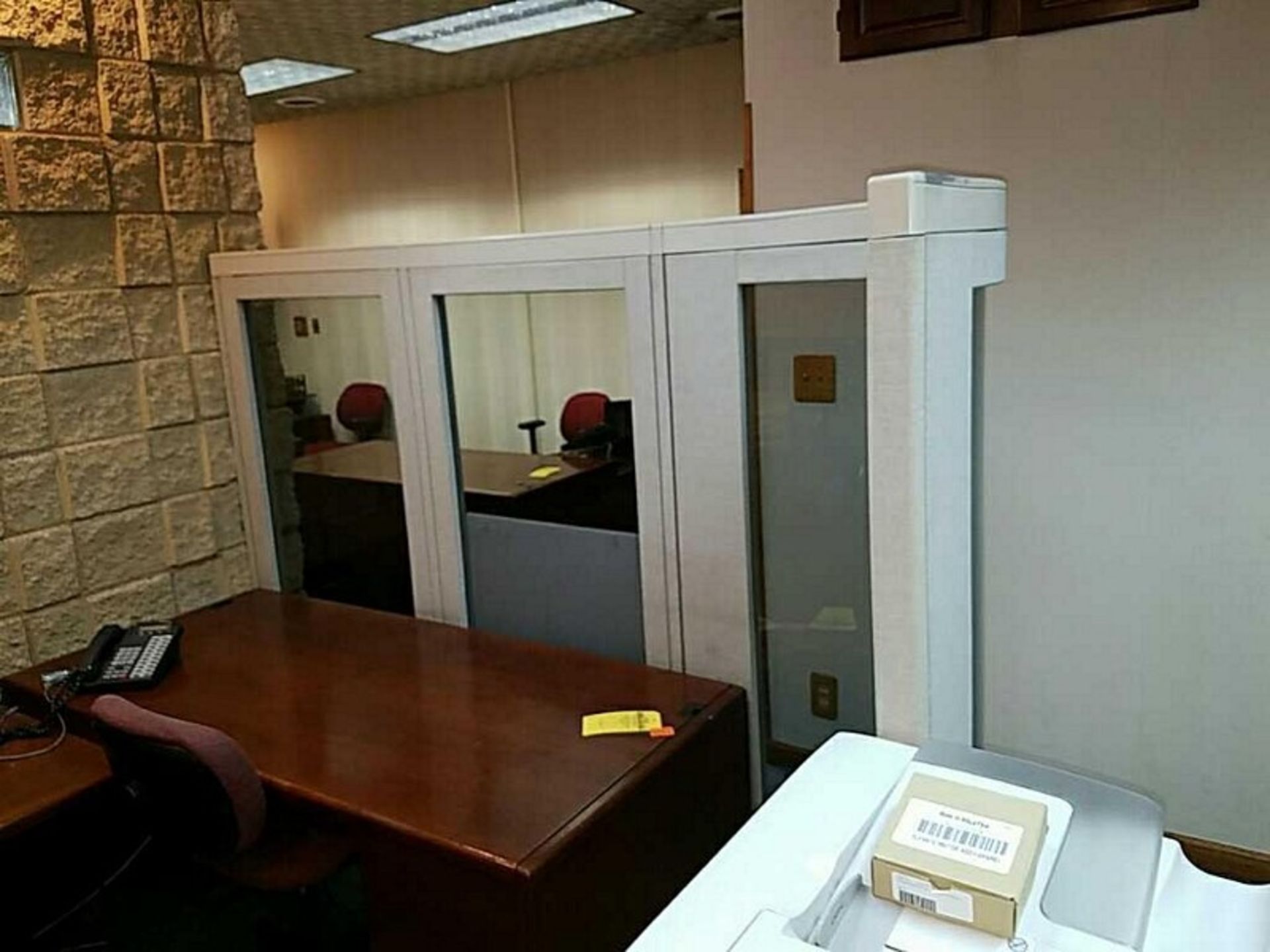 Office furniture includes L-shaped desk, chair - Image 6 of 9