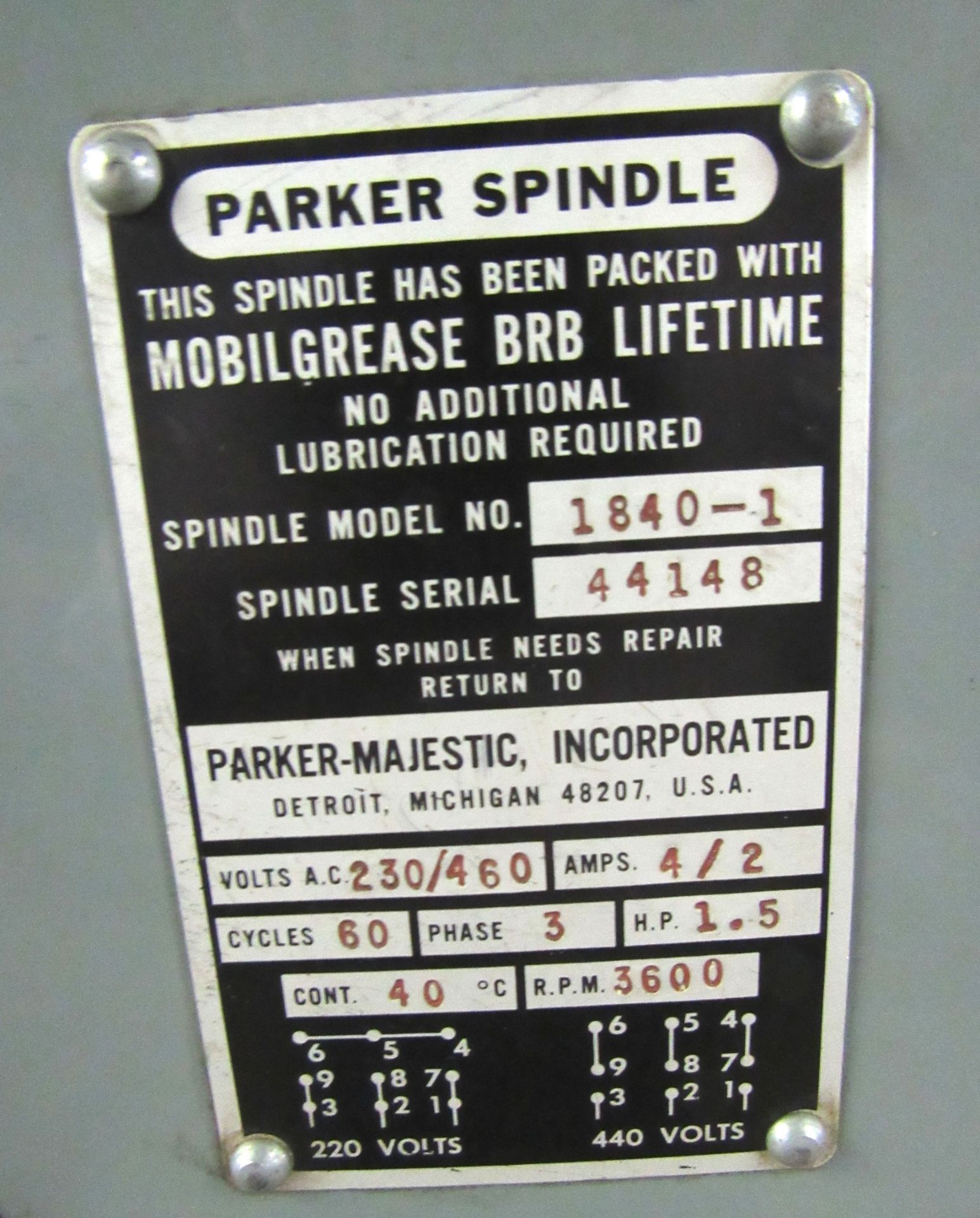 Parker Majestic Model 2Z 6" x 18" Hand Feed Precision Surface Grinder- S/N 3152-SCM-75 - Image 6 of 8
