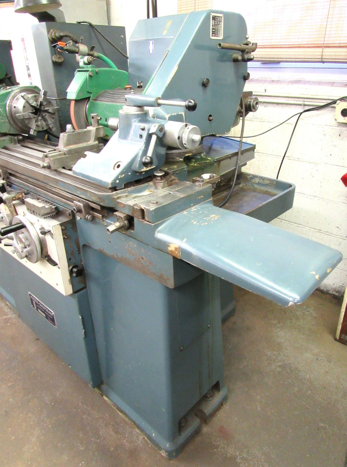 Jones & Shipman Model 1300EIU 10" x 27" Universal Hydraulic Cylindrical Grinder - S/N BO78691, 12" x - Image 3 of 9