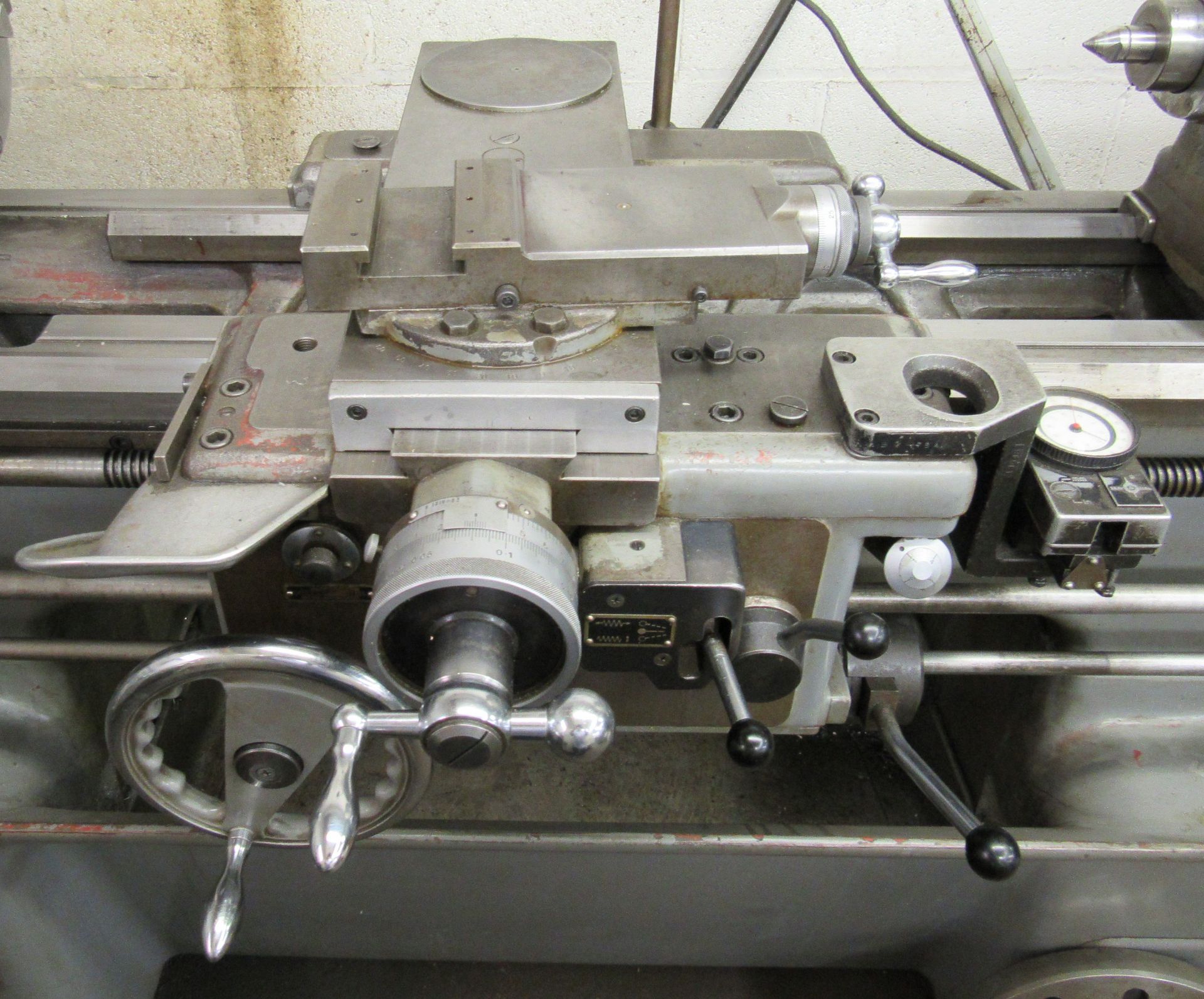 Okuma Mod.LK 14" x 32" Geared Head Engine Lathe - Image 3 of 5