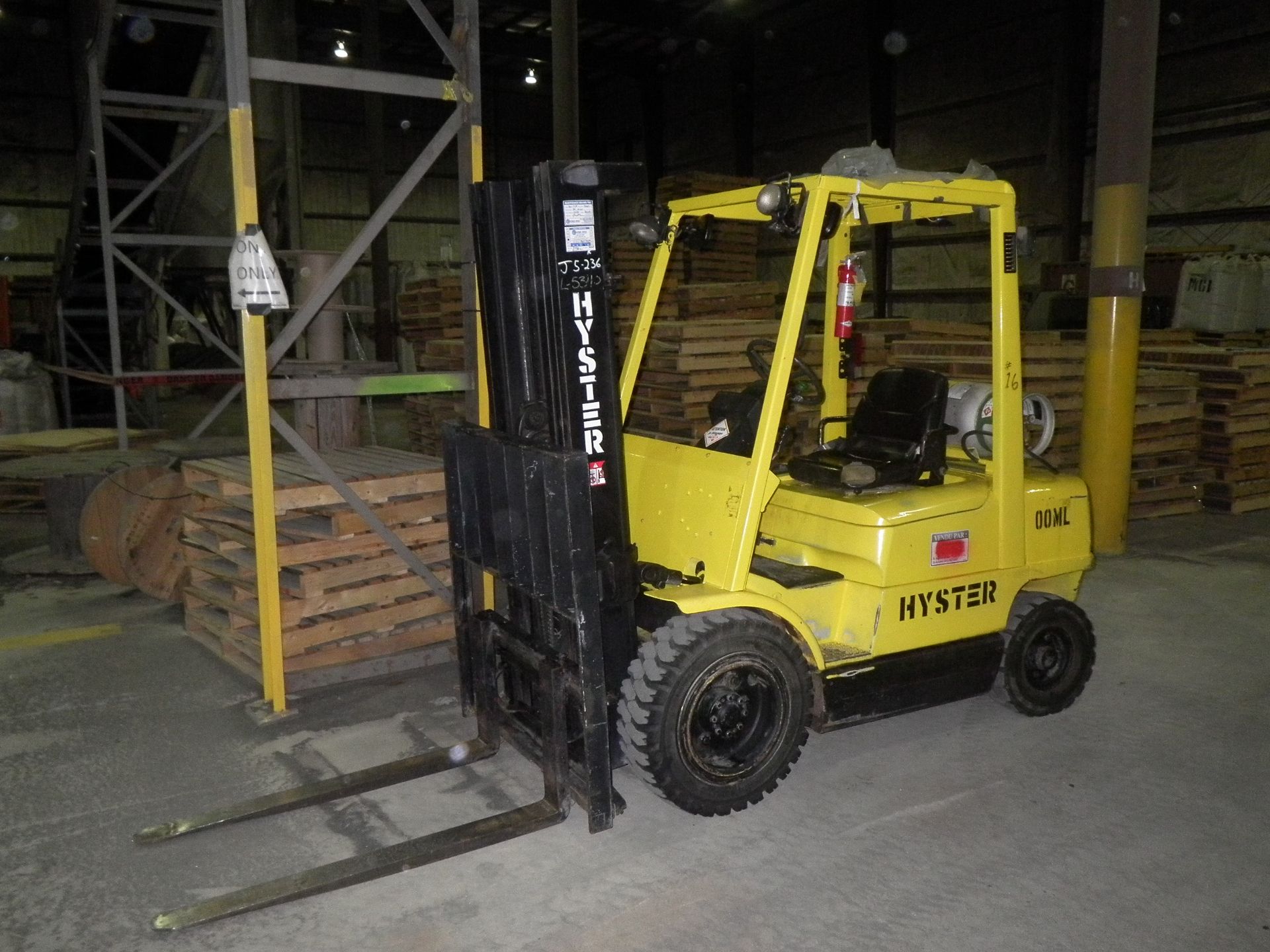 Hyster Model H50XM, LPG Forklift, s/n H177B55017B w/ Side Shift, 3 Stage Mast, 4500 lb. Cap x