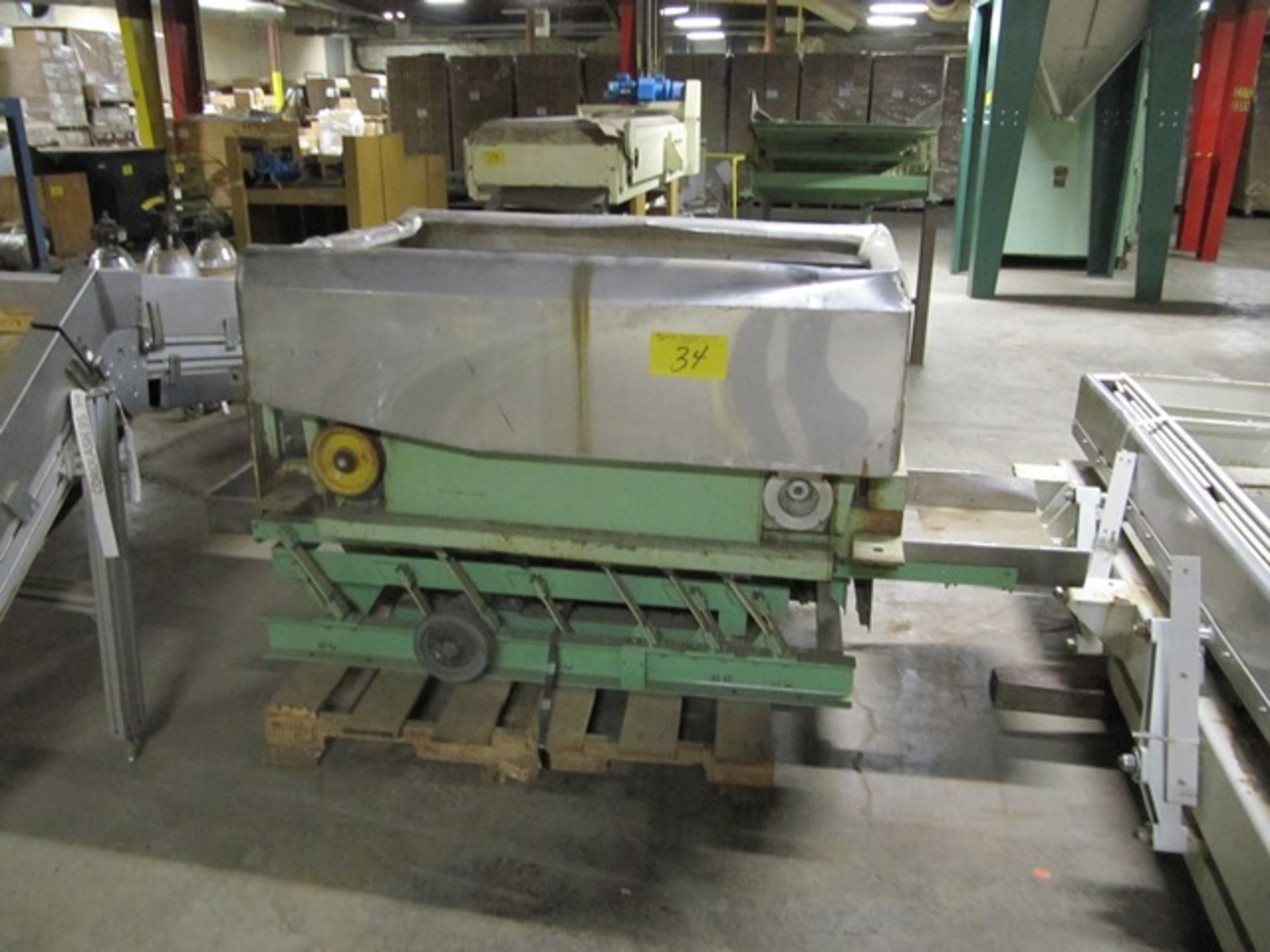 GEN 34"X54" APPROX. SHAKER HOPPER